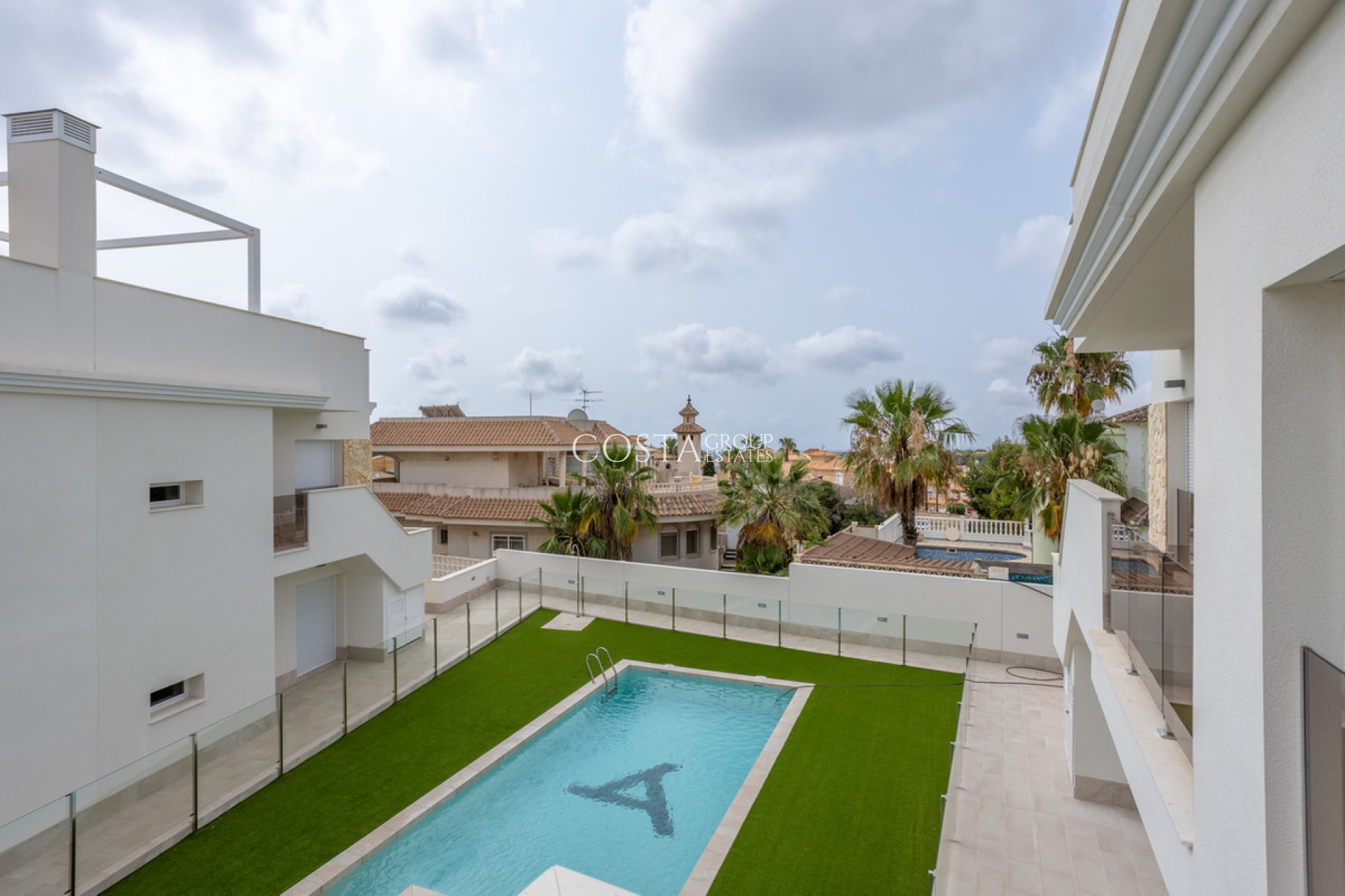 Odsprzedaż - Apartments -
Orihuela Costa - Villamartin