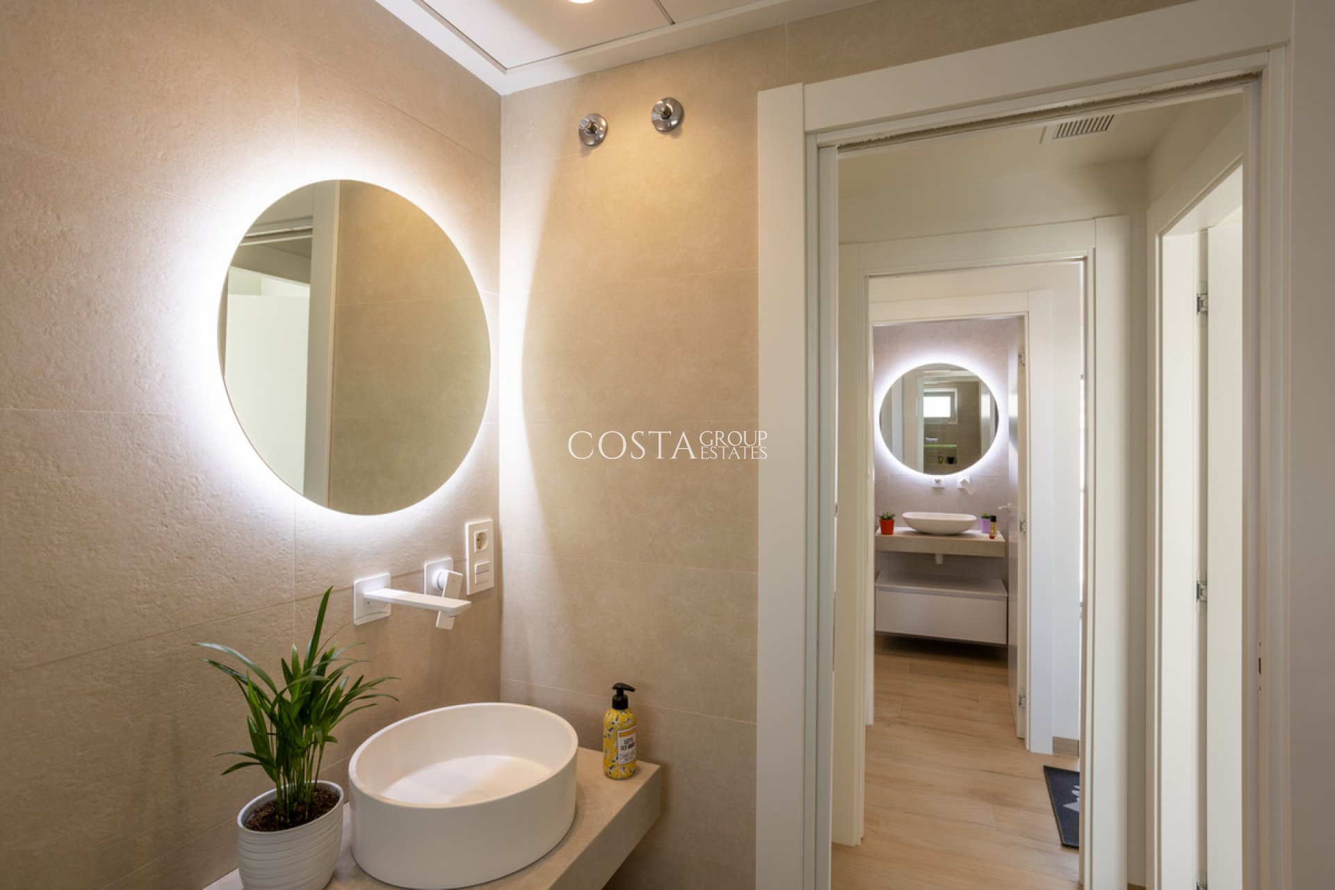 Odsprzedaż - Apartments -
Orihuela Costa - Villamartin