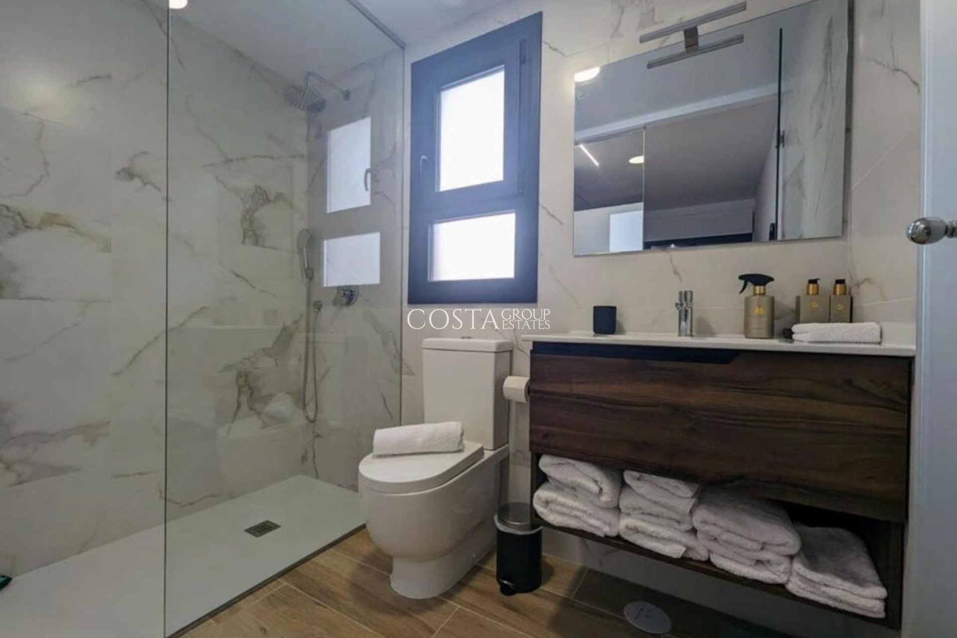 Odsprzedaż - Apartments -
Orihuela Costa - Villamartin