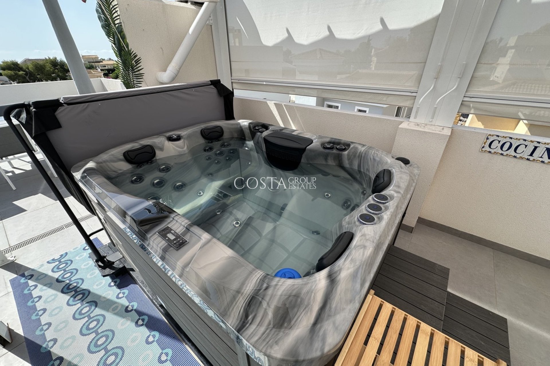 Odsprzedaż - Apartments -
Orihuela Costa - Villamartin