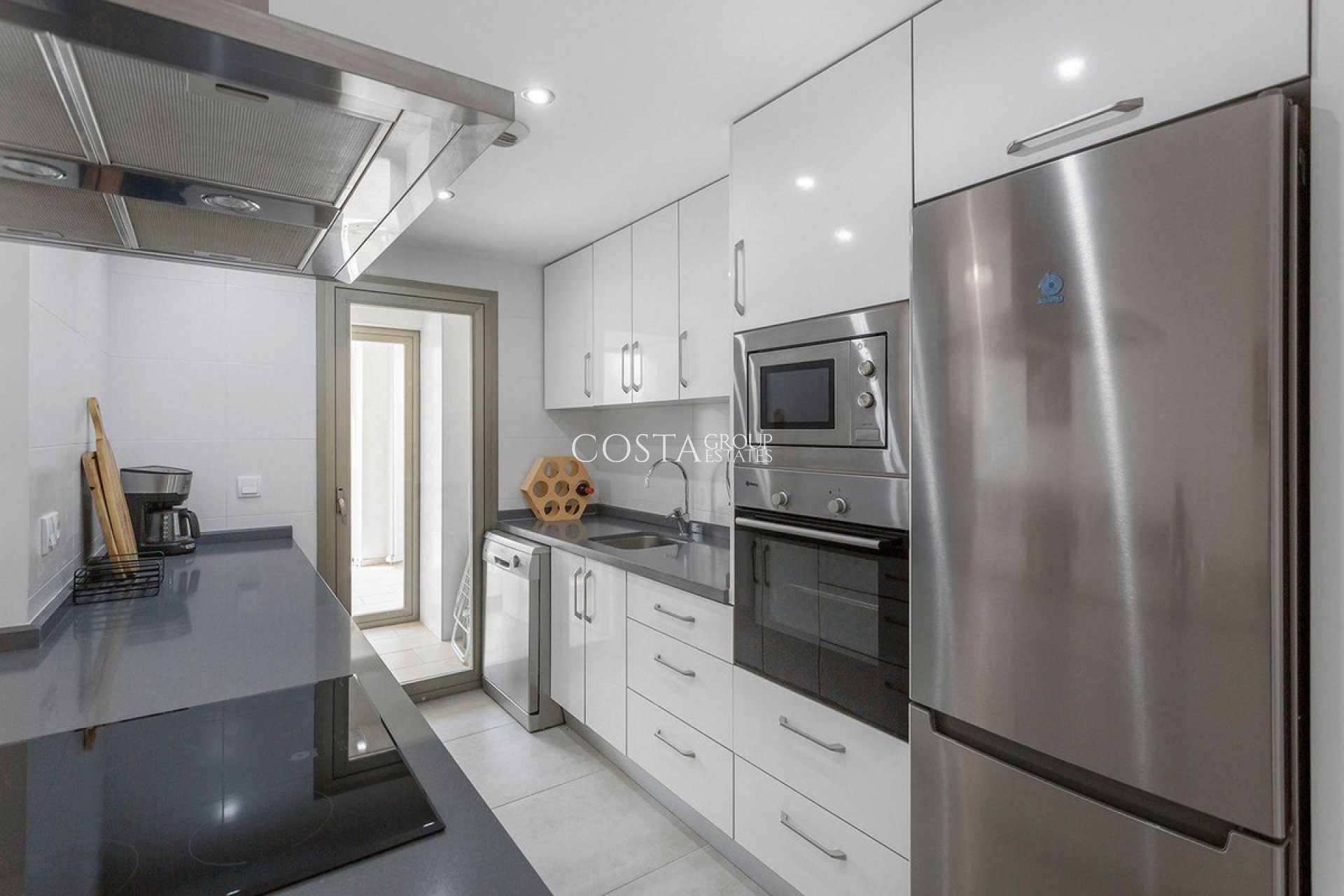 Odsprzedaż - Apartments -
Orihuela Costa - Villamartin