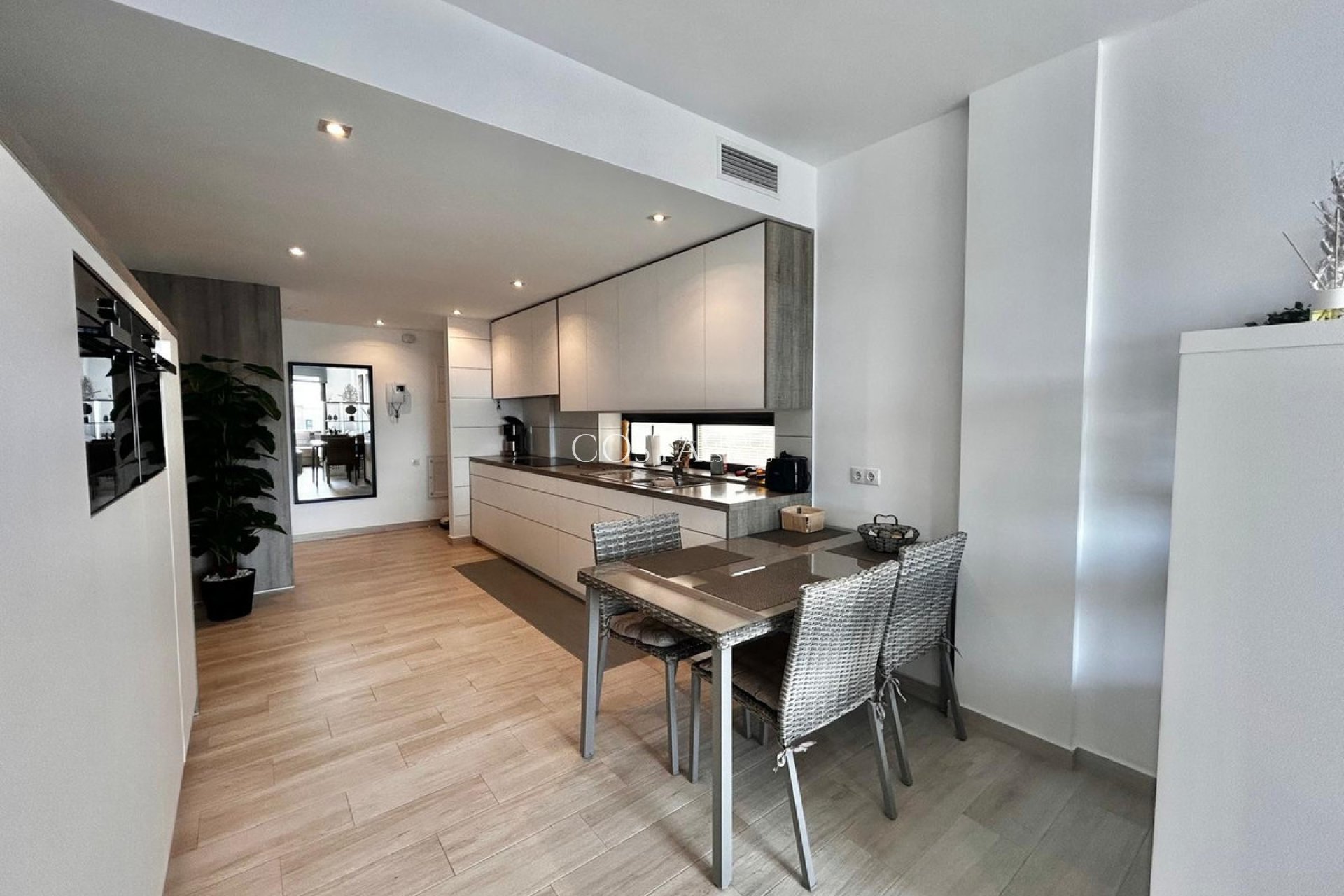 Odsprzedaż - Apartments -
Orihuela Costa - Villamartin