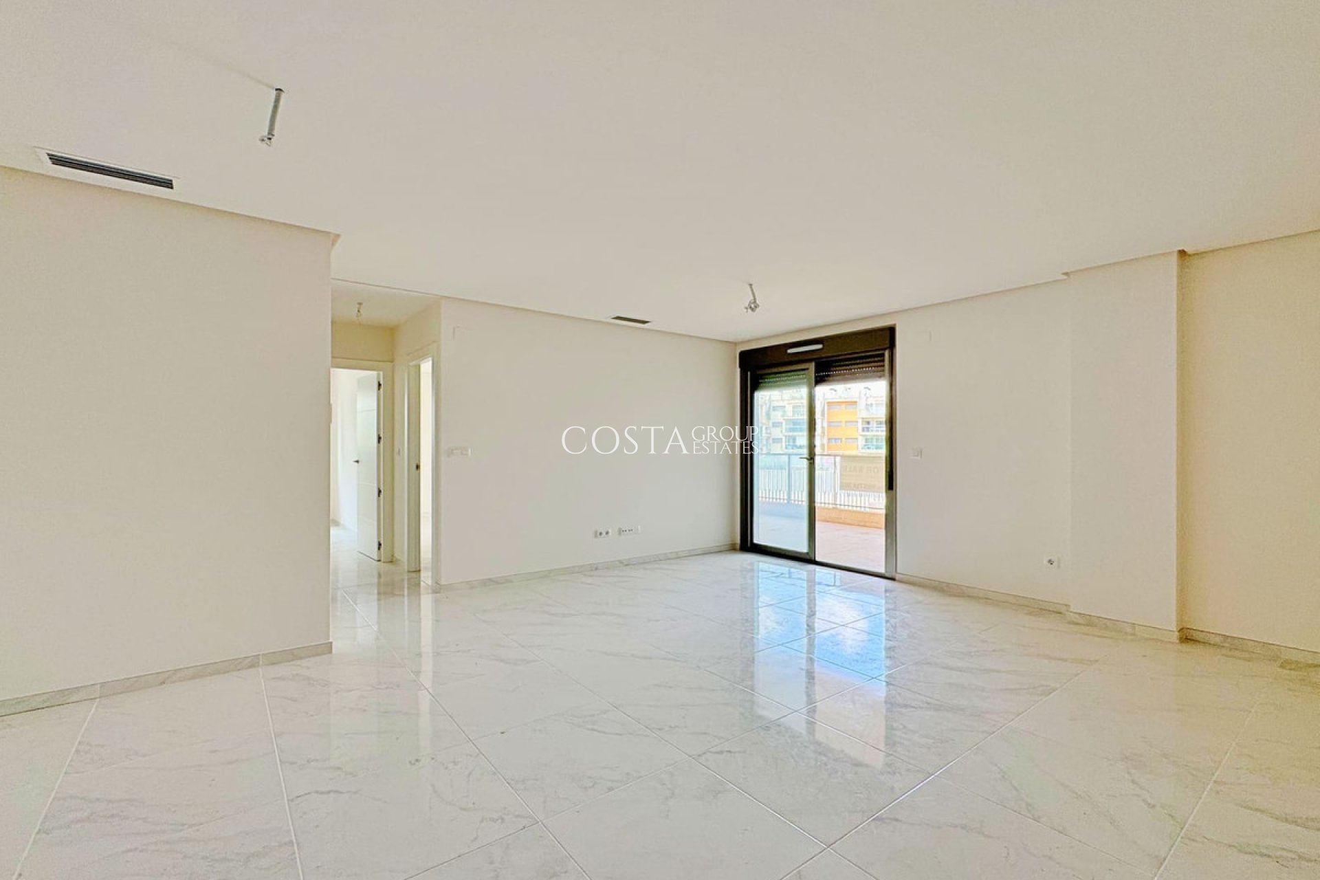 Odsprzedaż - Apartments -
Orihuela Costa - Villamartin