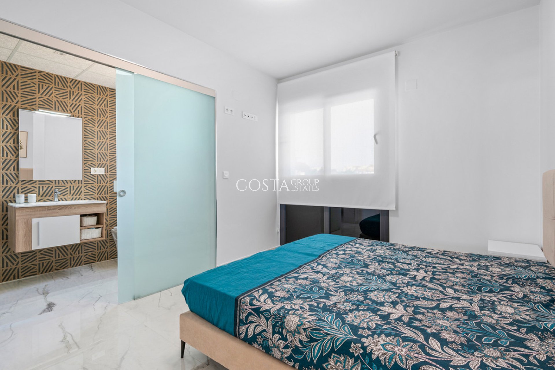 Odsprzedaż - Apartments -
Orihuela Costa - Villamartin
