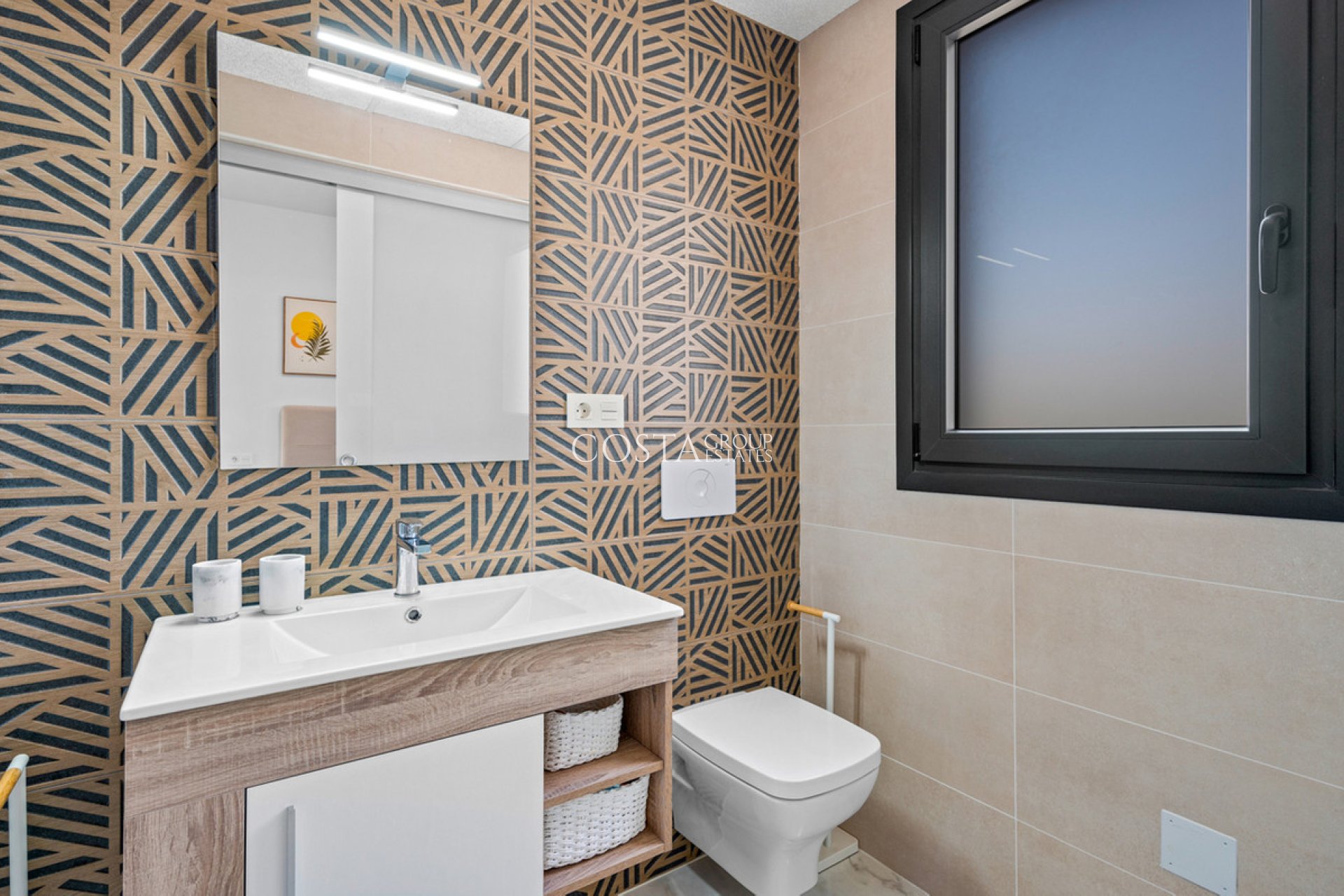 Odsprzedaż - Apartments -
Orihuela Costa - Villamartin