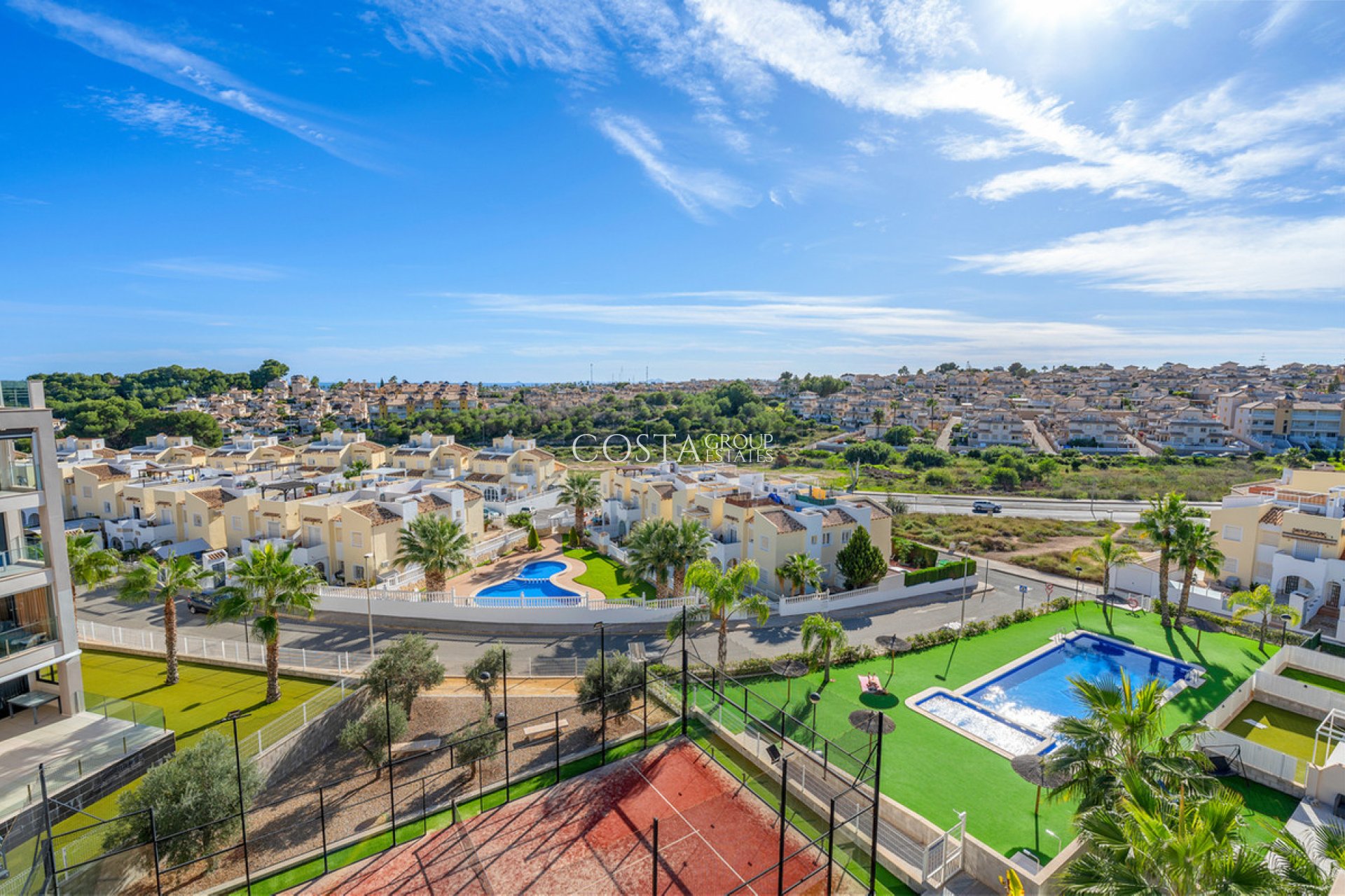 Odsprzedaż - Apartments -
Orihuela Costa - Villamartin