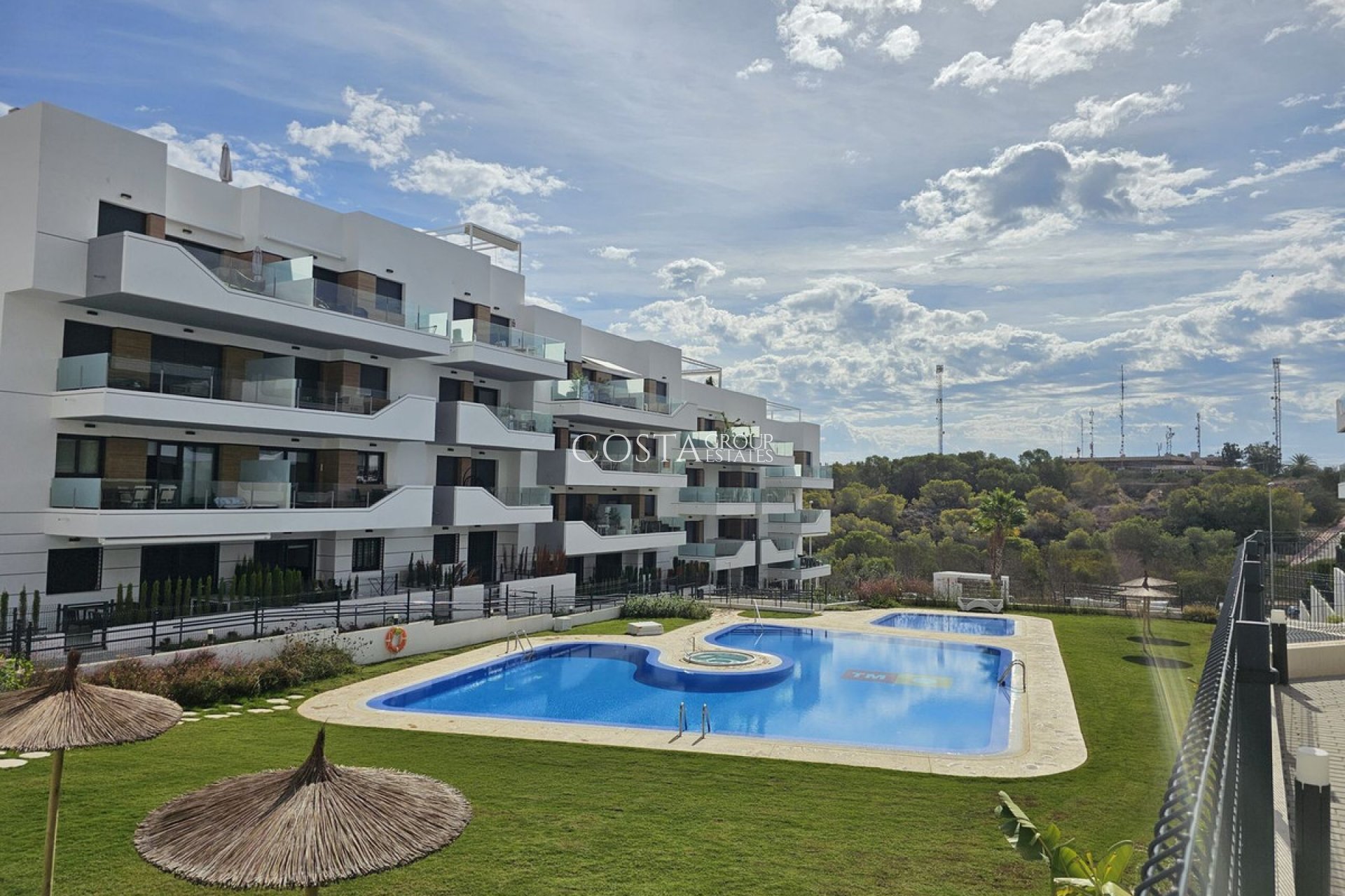 Odsprzedaż - Apartments -
Orihuela Costa - Villamartin