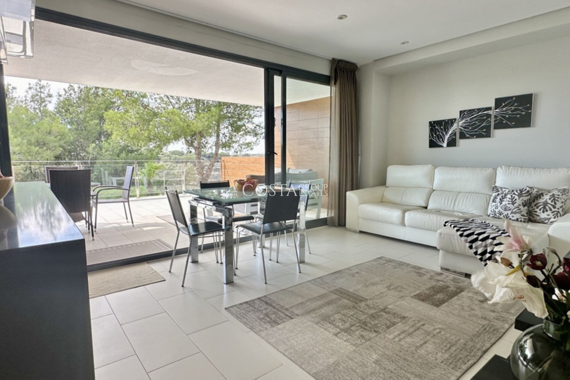 Odsprzedaż - Apartments -
Orihuela Costa - Villamartin