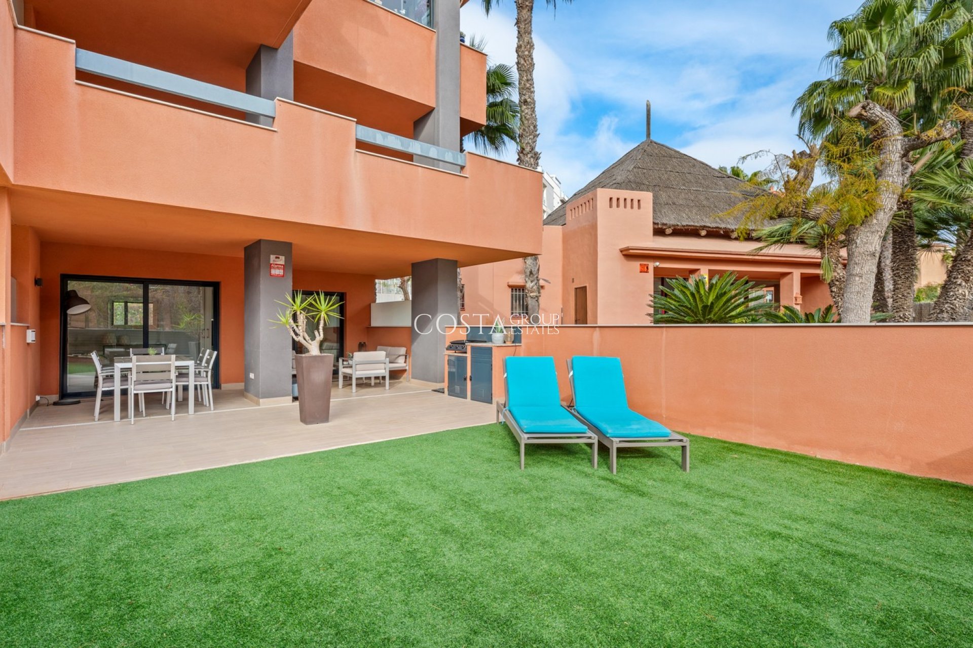 Odsprzedaż - Apartments -
Orihuela Costa - Villamartín