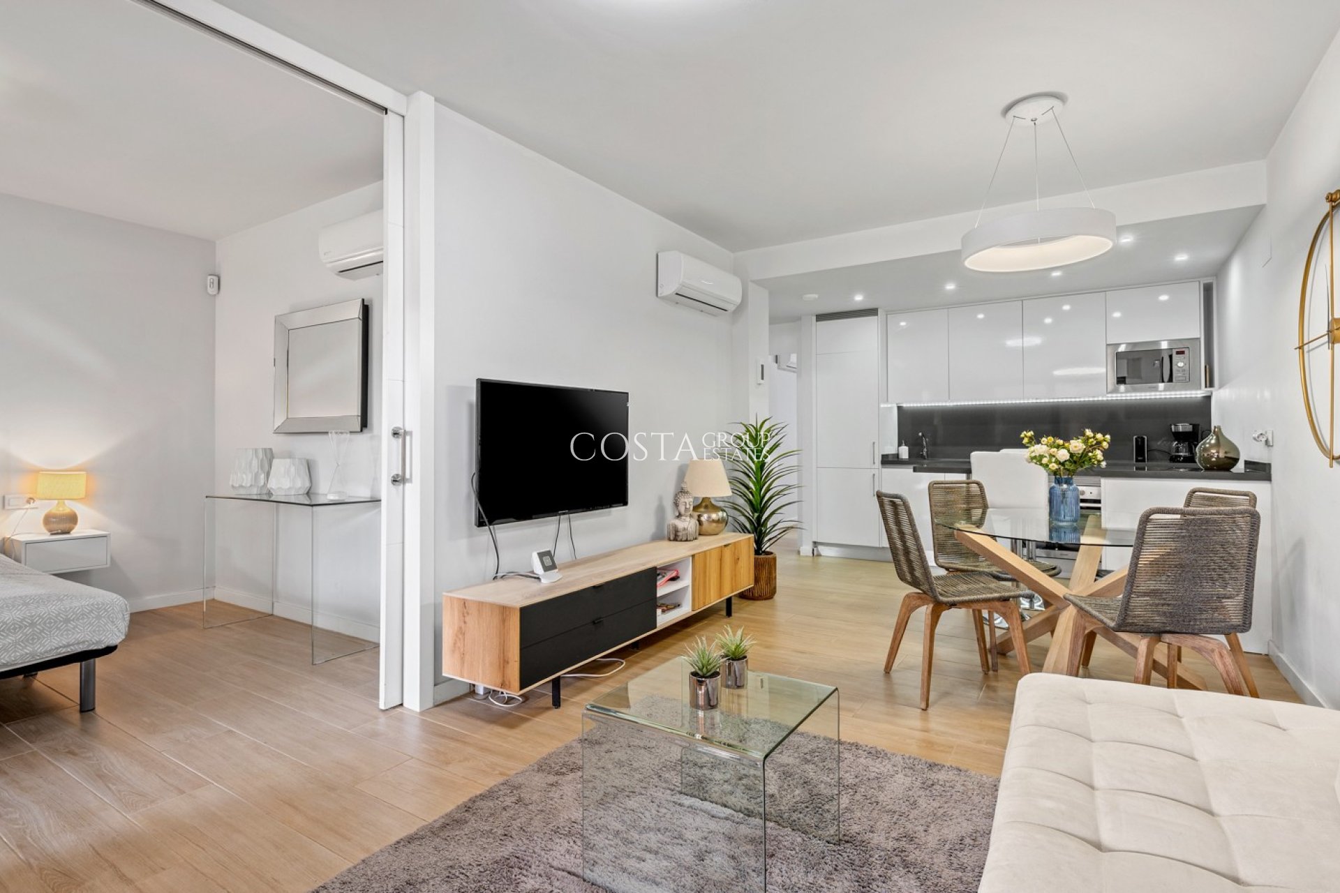 Odsprzedaż - Apartments -
Orihuela Costa - Villamartín