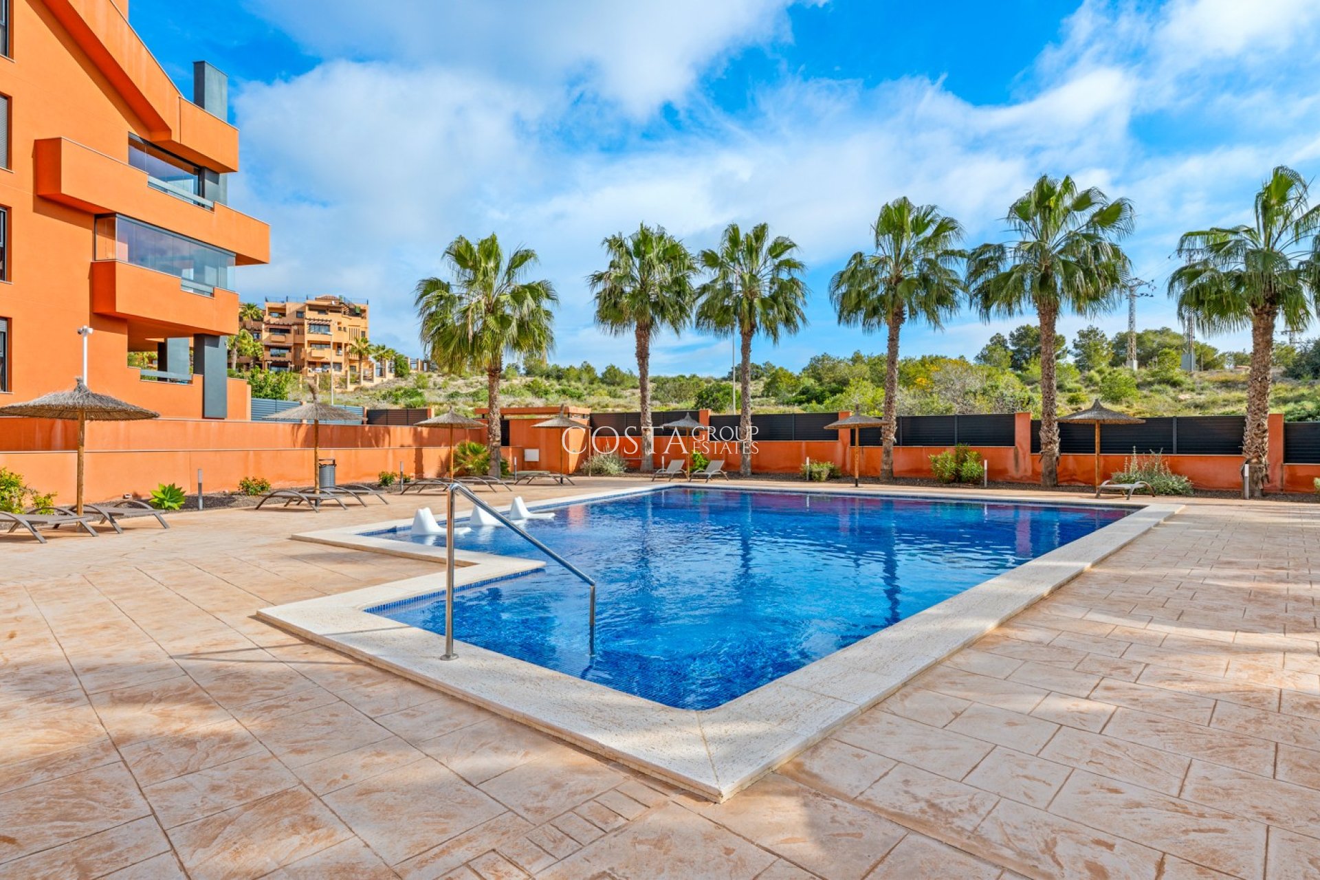 Odsprzedaż - Apartments -
Orihuela Costa - Villamartín