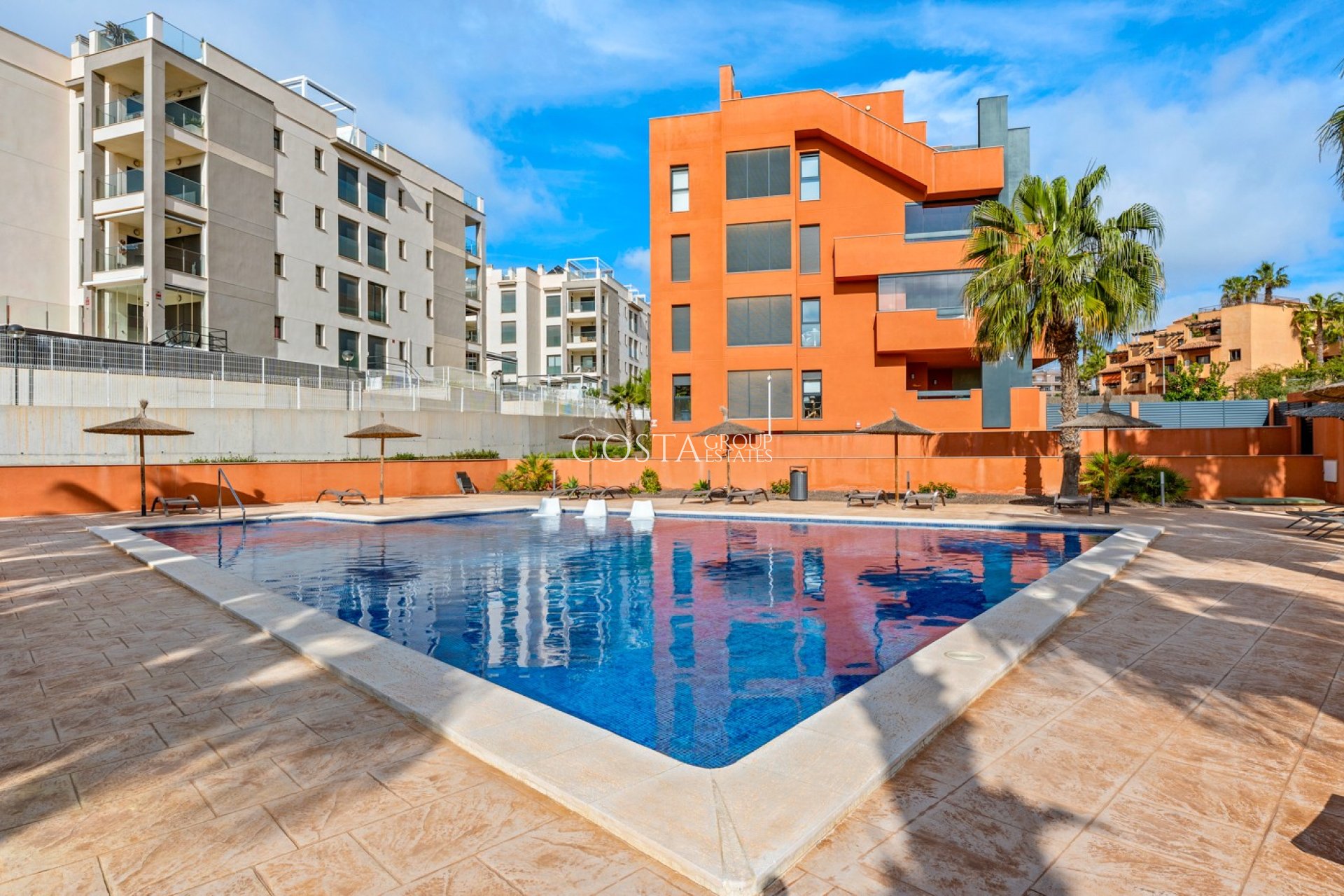 Odsprzedaż - Apartments -
Orihuela Costa - Villamartín