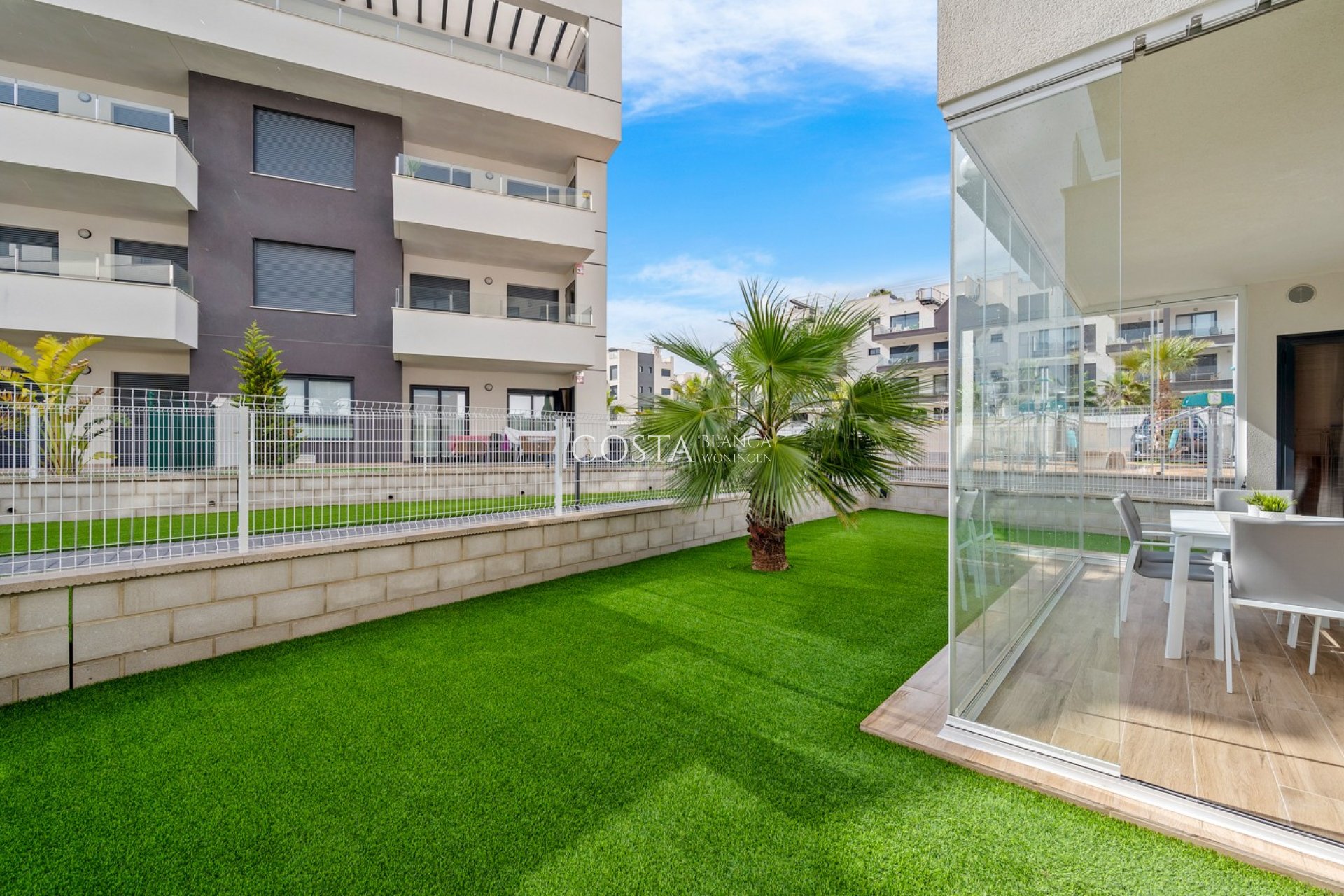 Odsprzedaż - Apartments -
Orihuela Costa - Villamartín