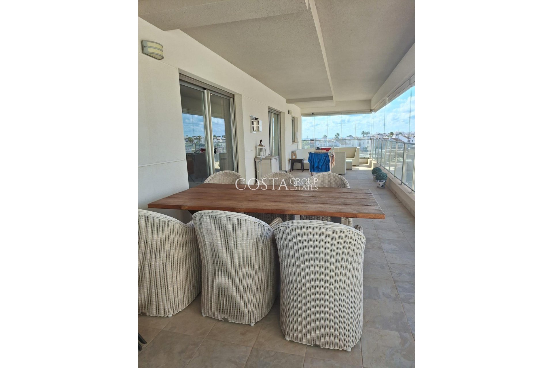 Odsprzedaż - Apartments -
Orihuela Costa