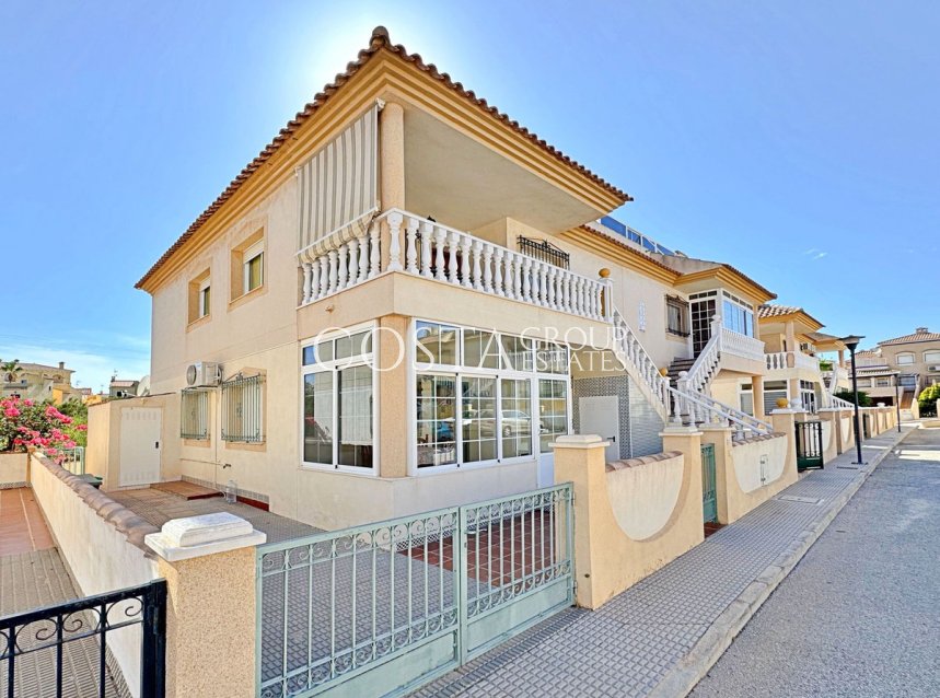Odsprzedaż - Apartments -
Orihuela - La Zenia