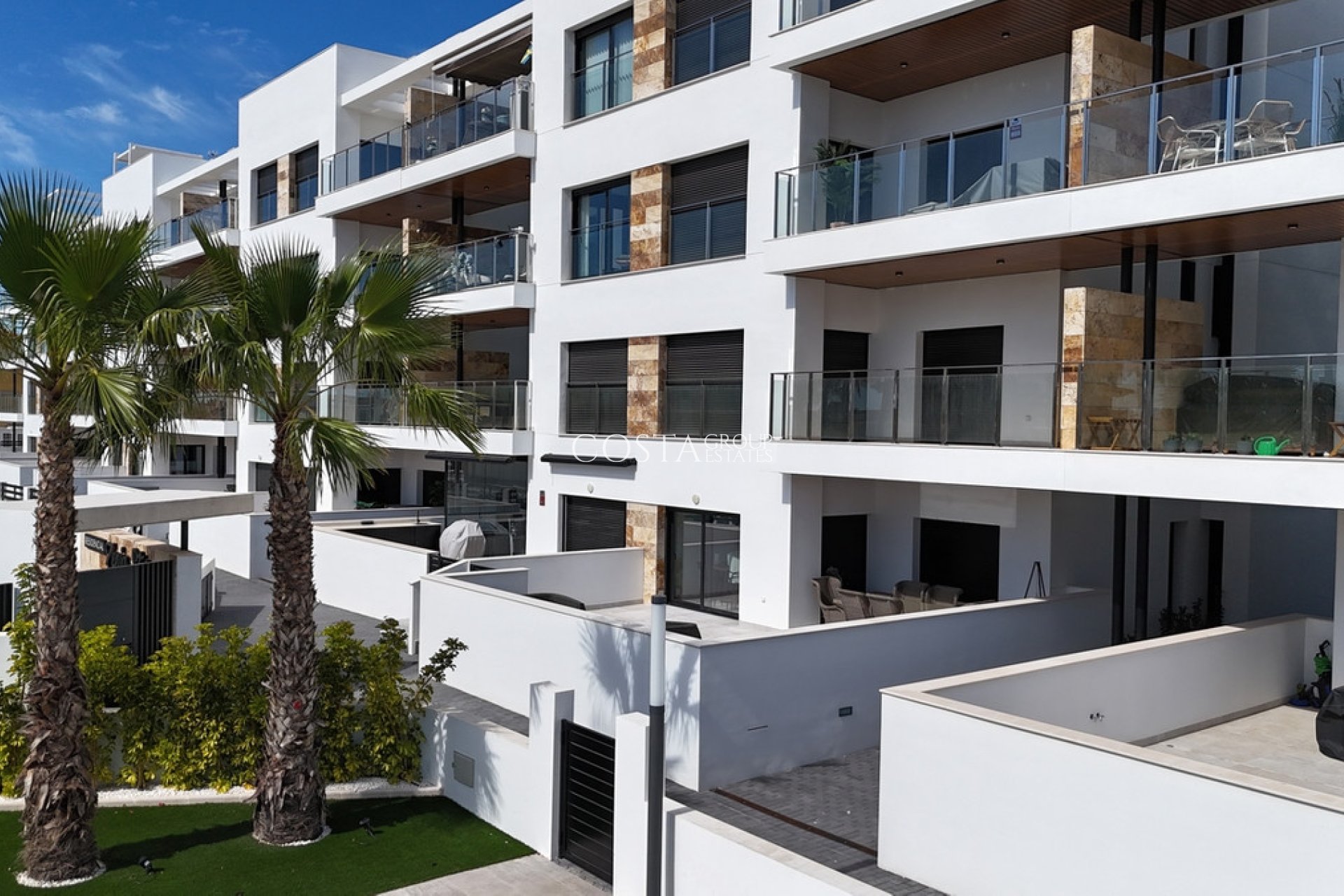 Odsprzedaż - Apartments -
Orihuela - La Zenia