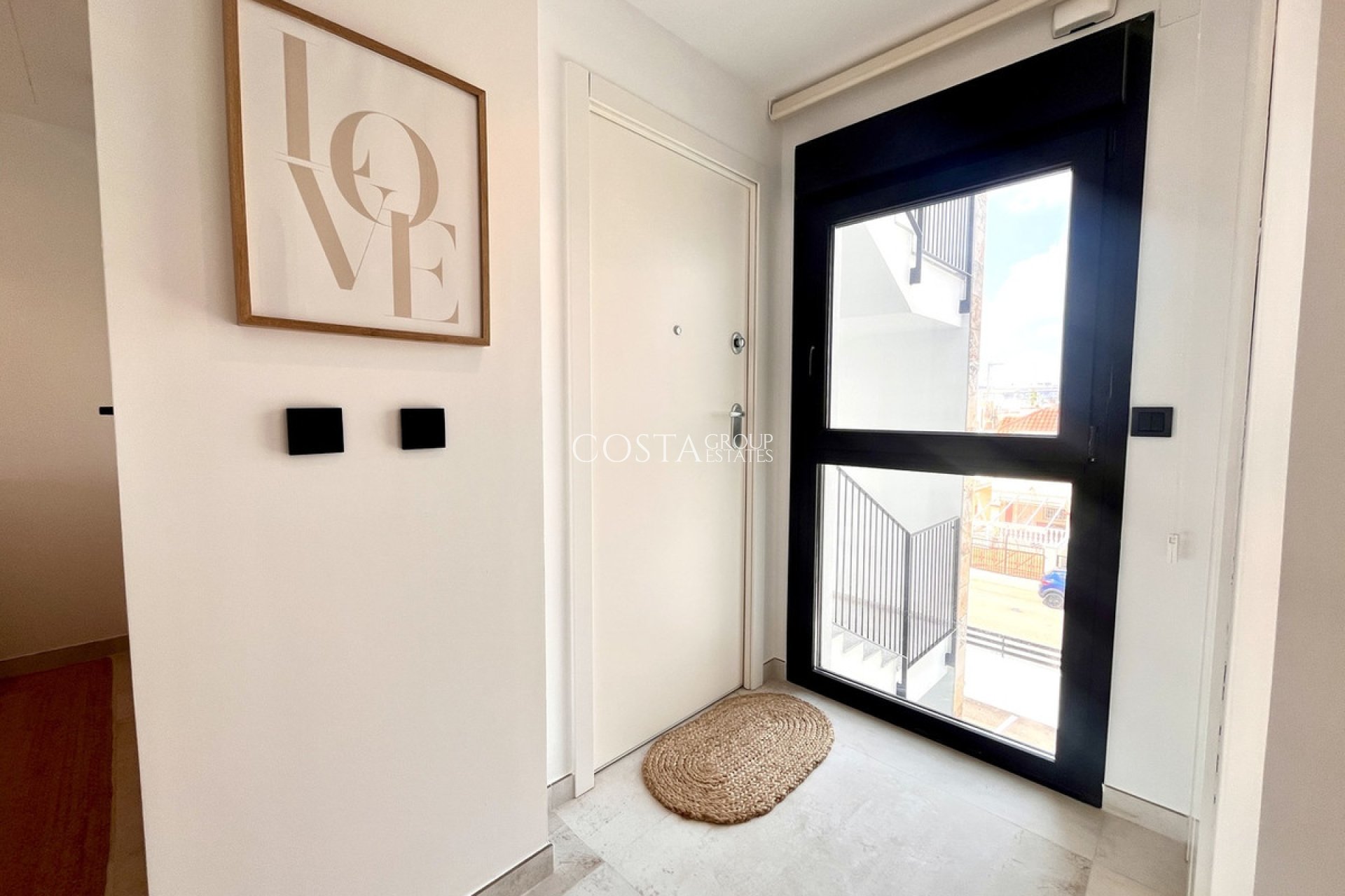 Odsprzedaż - Apartments -
Orihuela - La Zenia