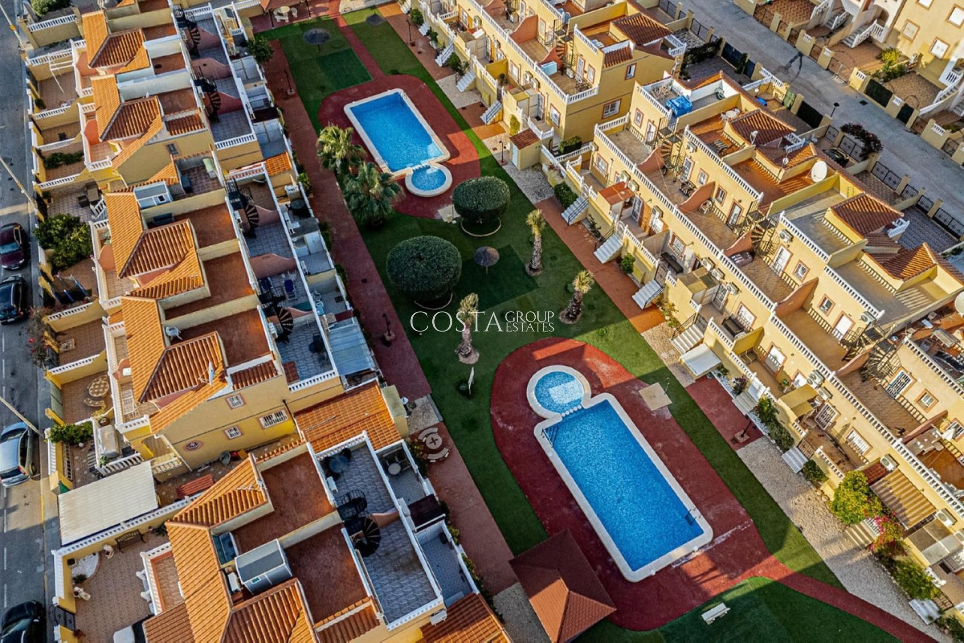 Odsprzedaż - Apartments -
Orihuela - La Zenia