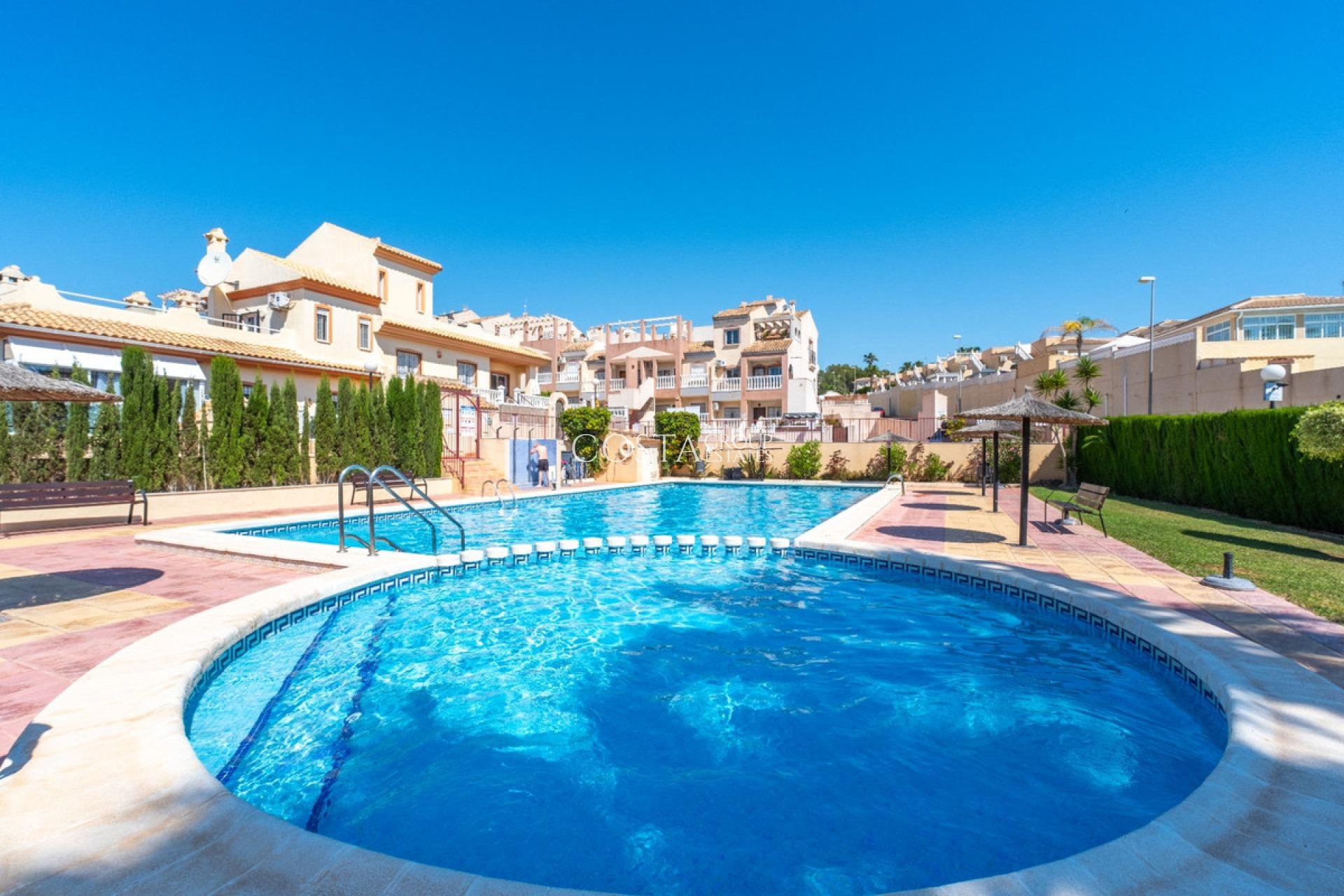 Odsprzedaż - Apartments -
Orihuela - Orihuela Costa