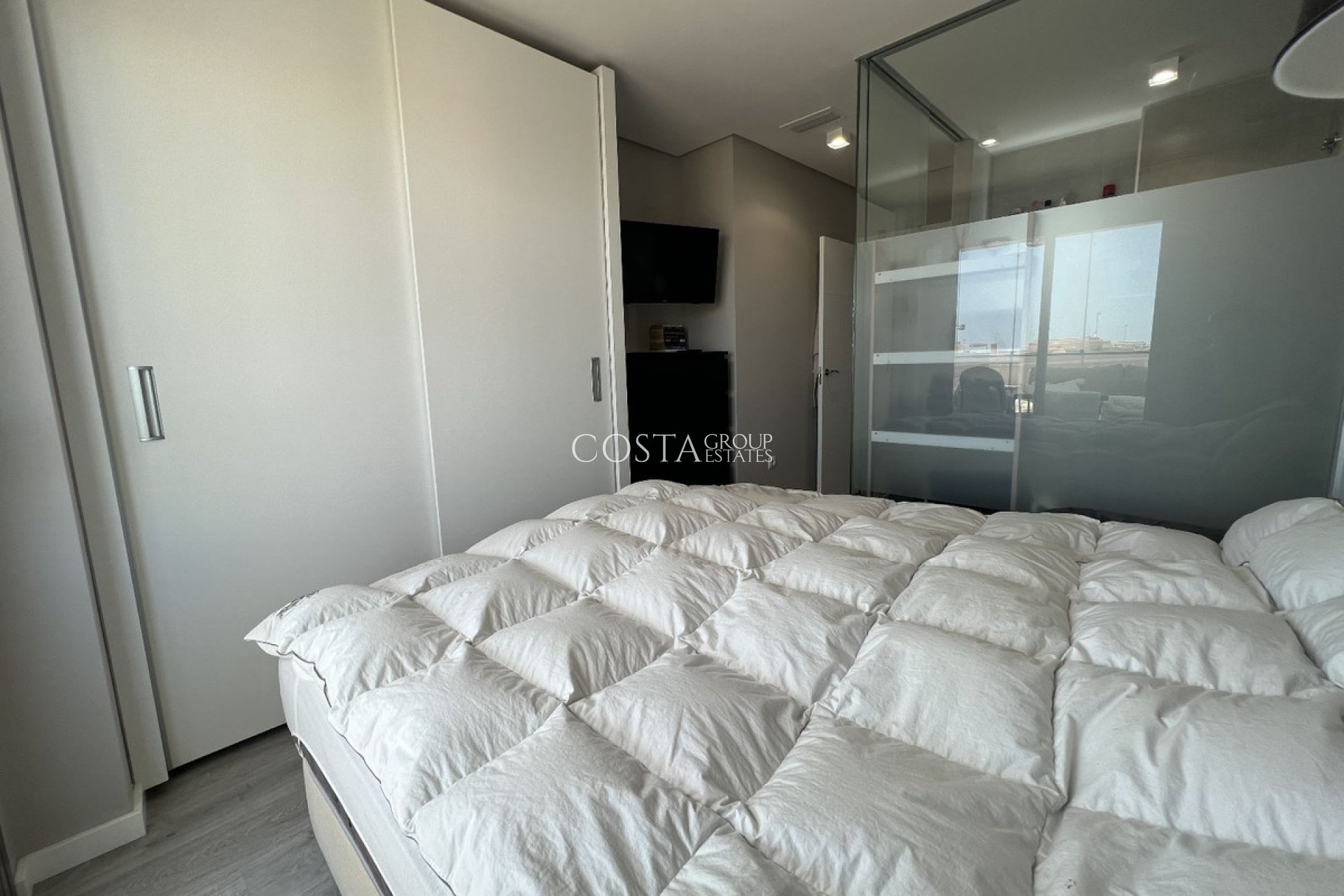 Odsprzedaż - Apartments -
Orihuela - Orihuela Costa