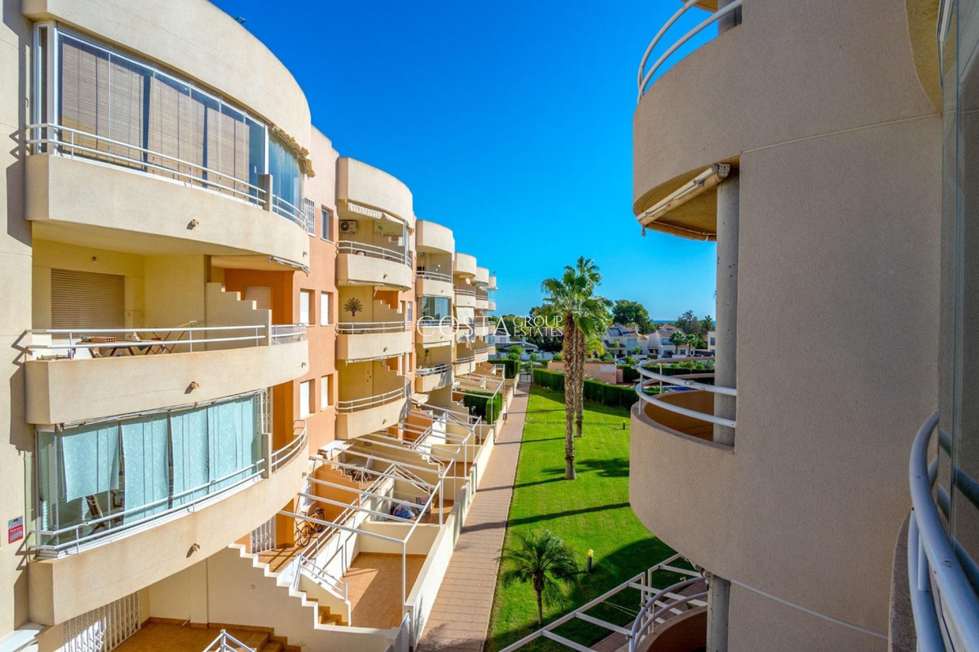 Odsprzedaż - Apartments -
Orihuela - Orihuela Costa