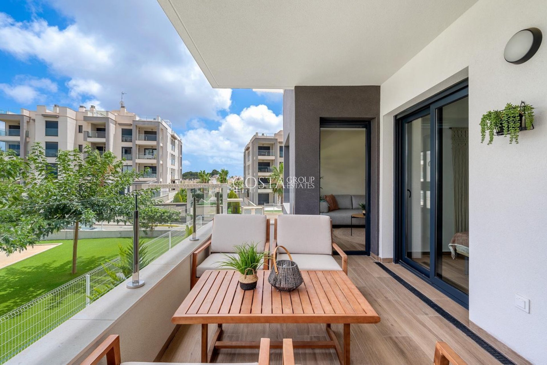 Odsprzedaż - Apartments -
Orihuela - Orihuela Costa