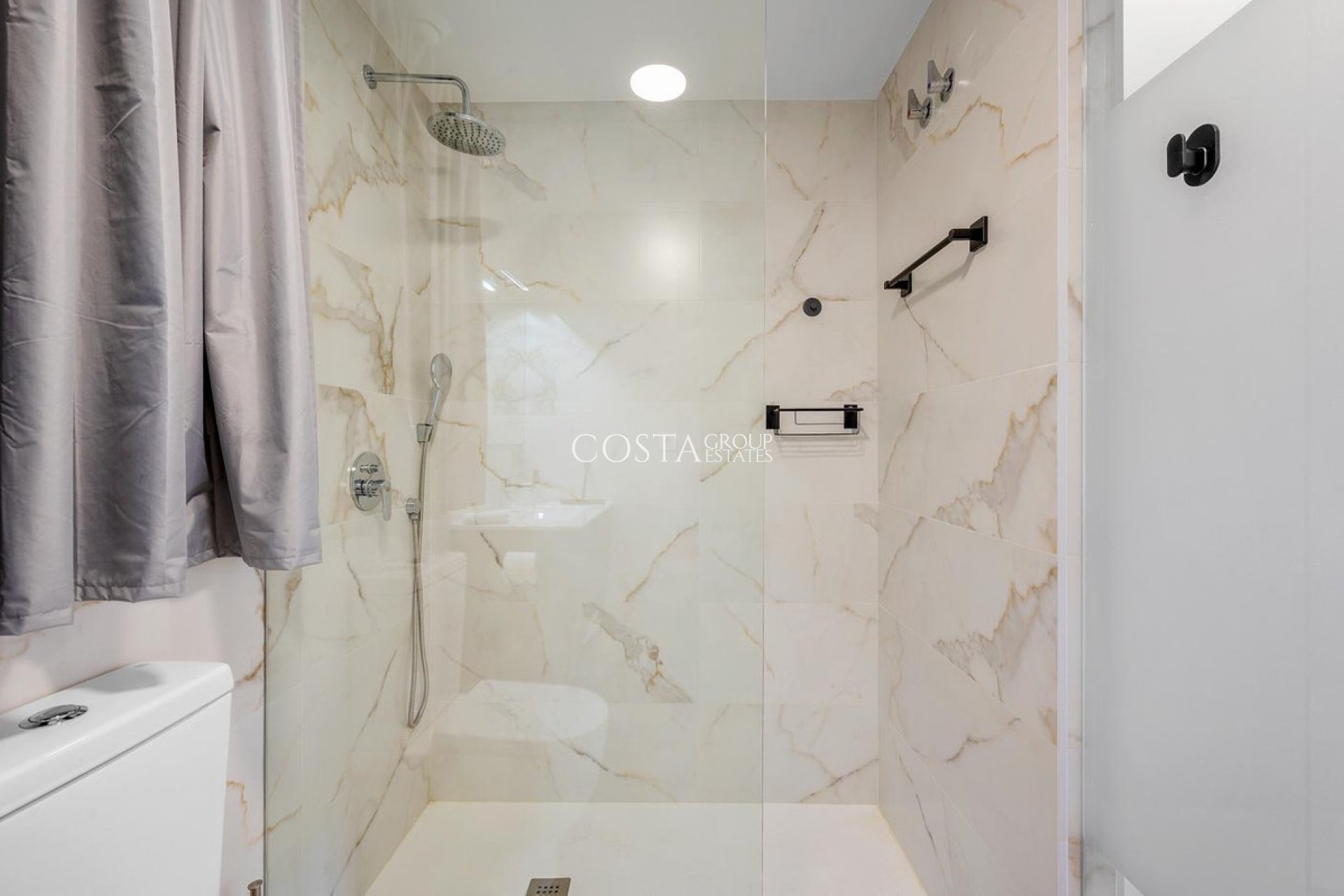 Odsprzedaż - Apartments -
Orihuela - Orihuela Costa