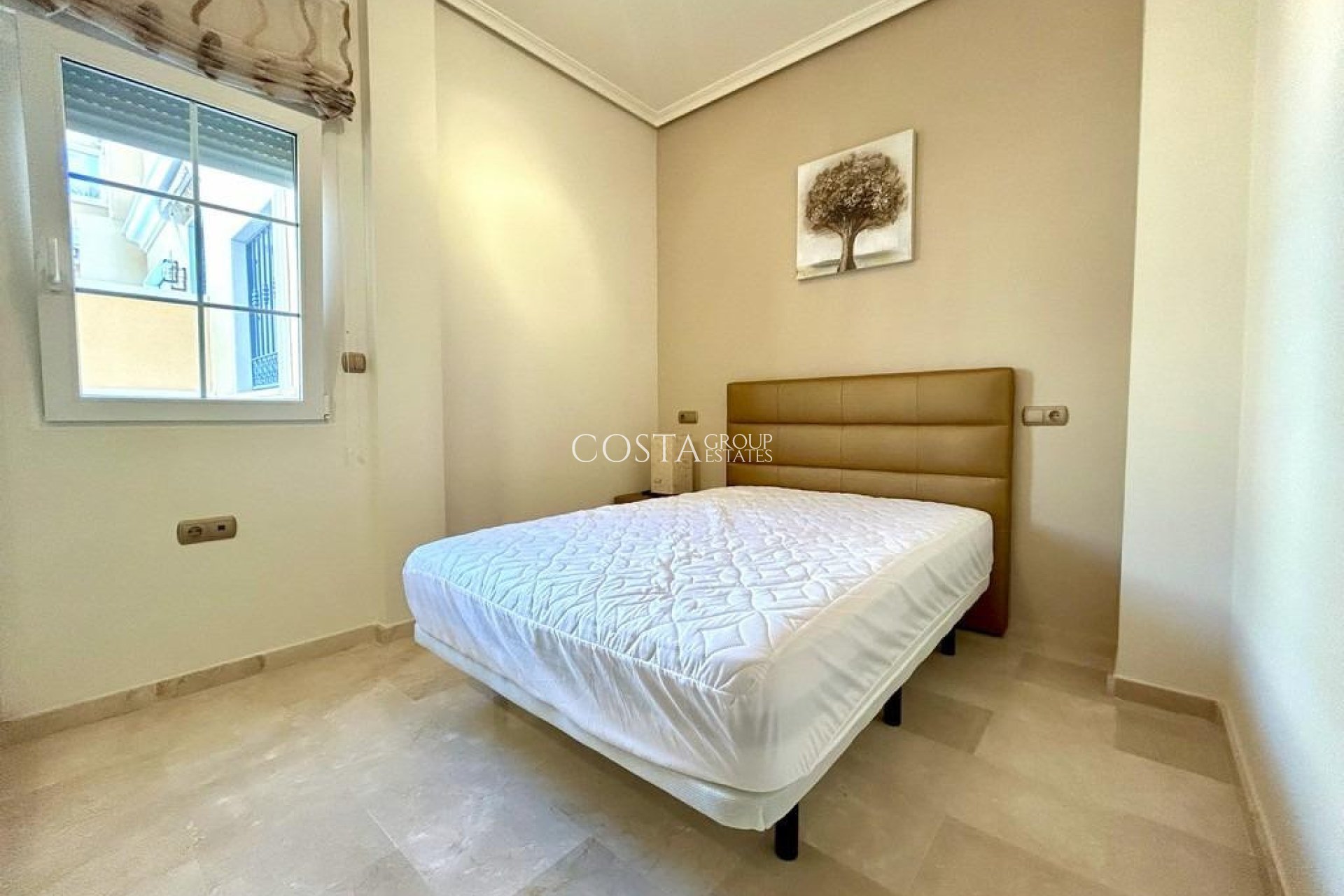 Odsprzedaż - Apartments -
Orihuela - Orihuela Costa