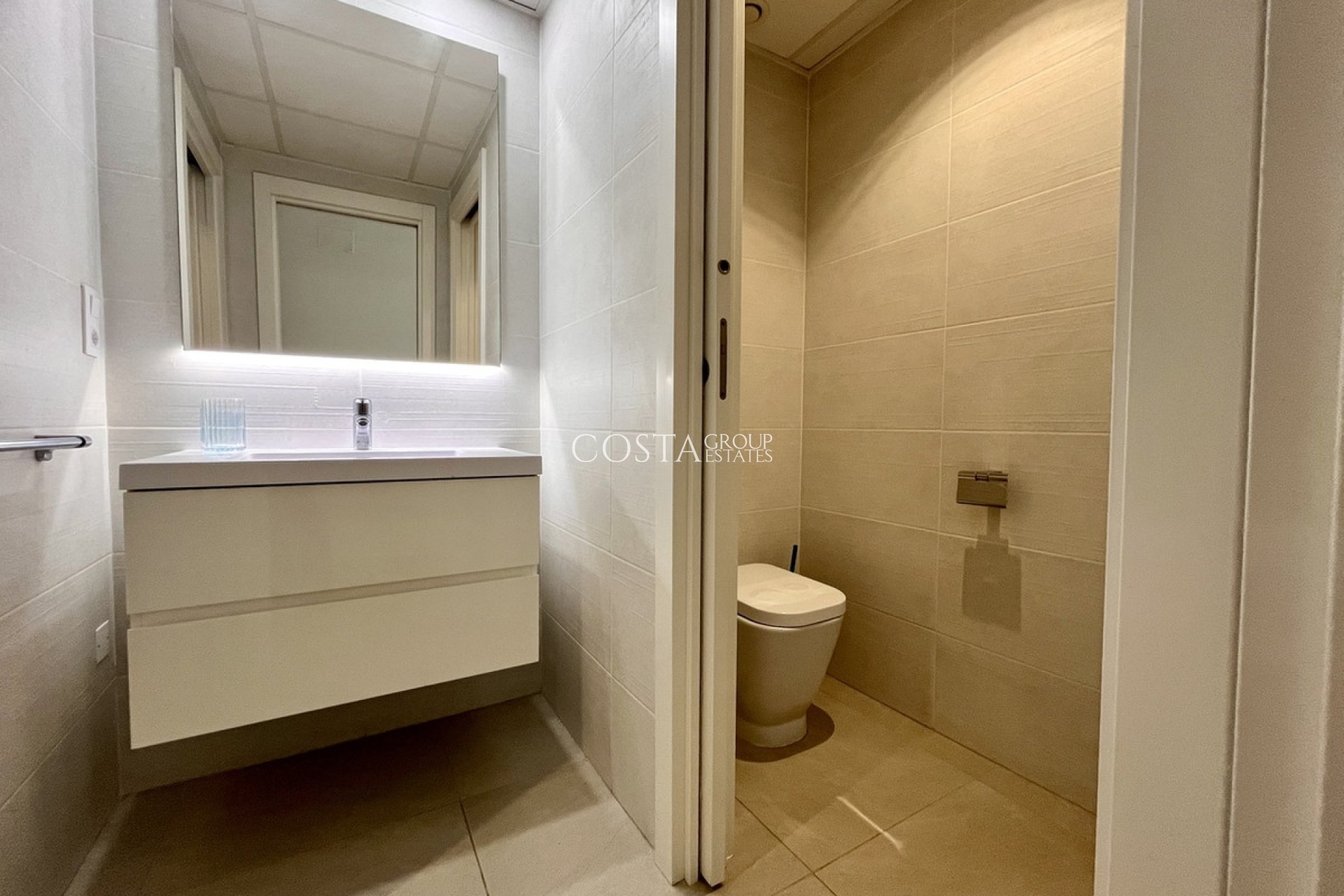 Odsprzedaż - Apartments -
Orihuela - Playa Flamenca