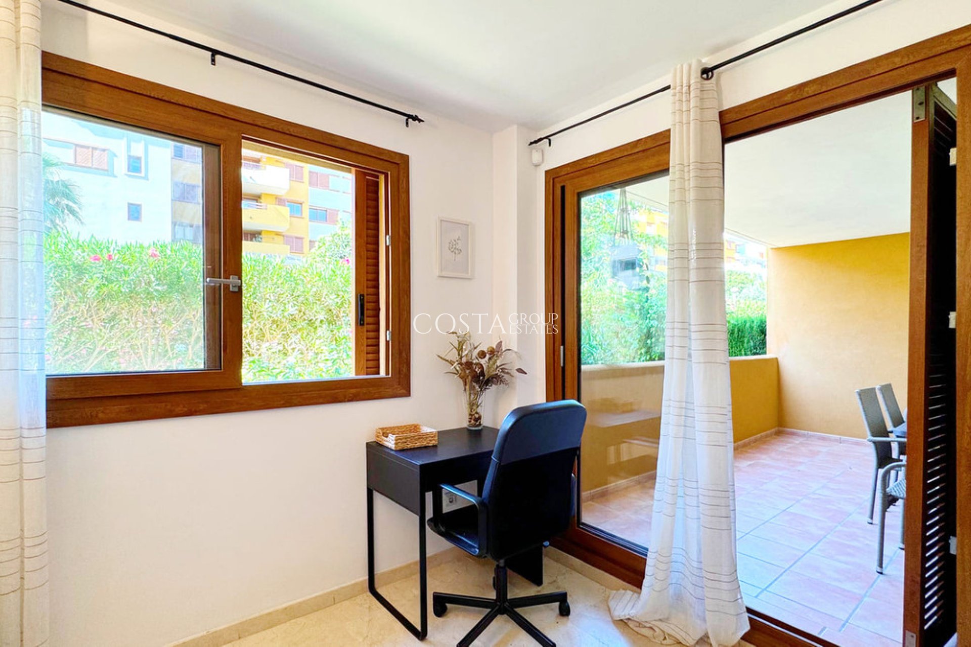 Odsprzedaż - Apartments -
Orihuela - Punta Prima