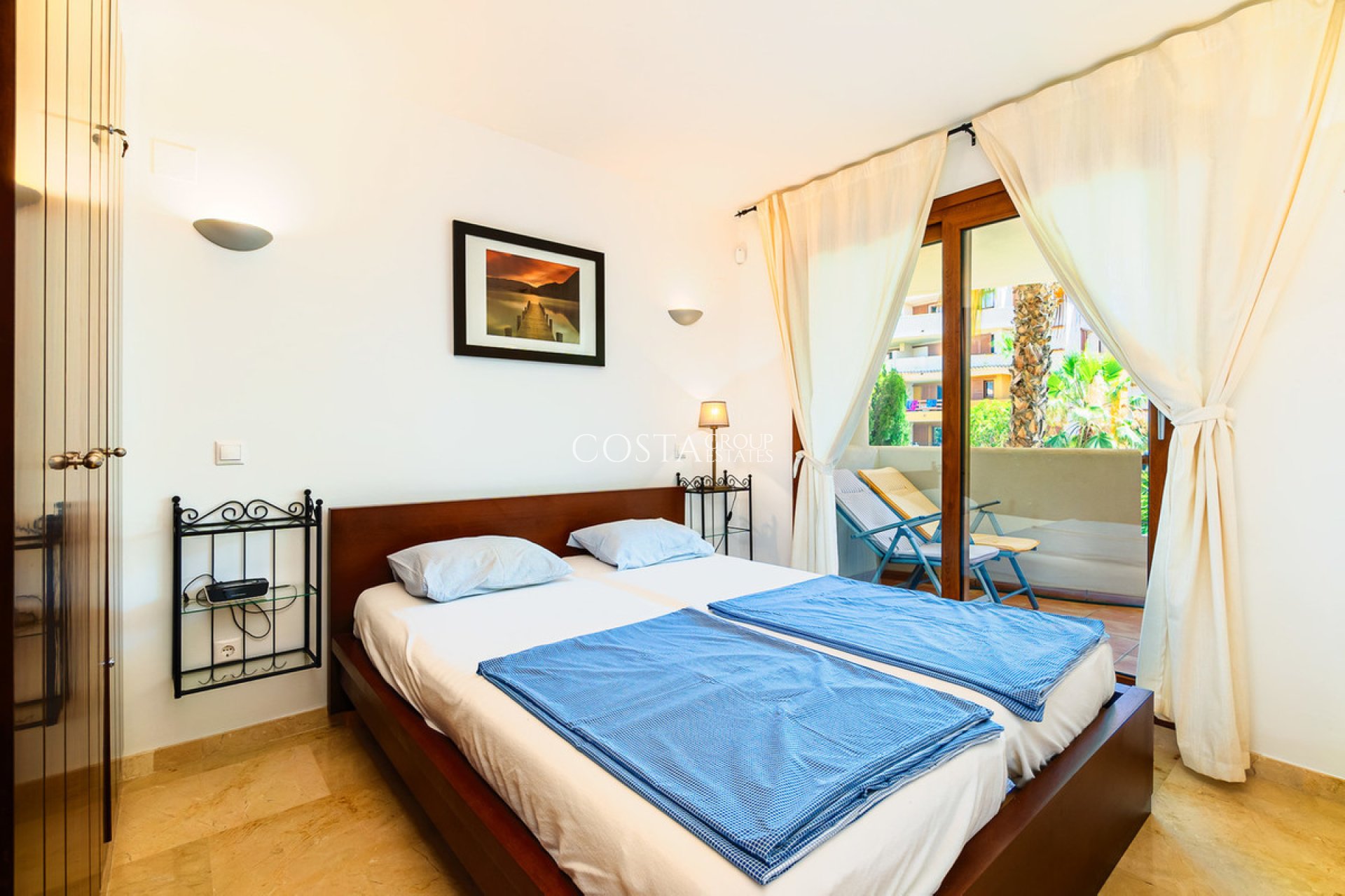 Odsprzedaż - Apartments -
Orihuela - Punta Prima