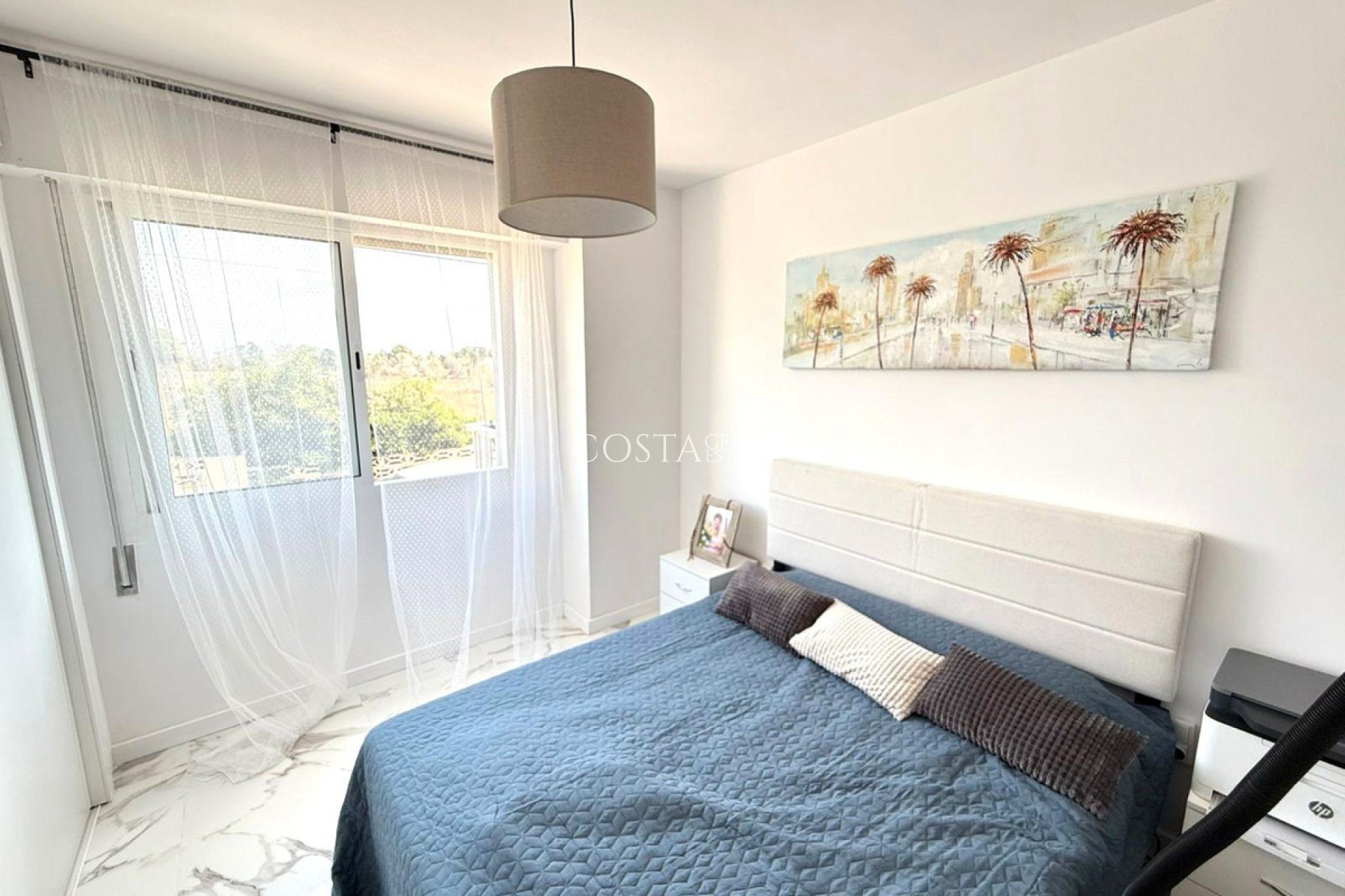 Odsprzedaż - Apartments -
Orihuela - Punta Prima