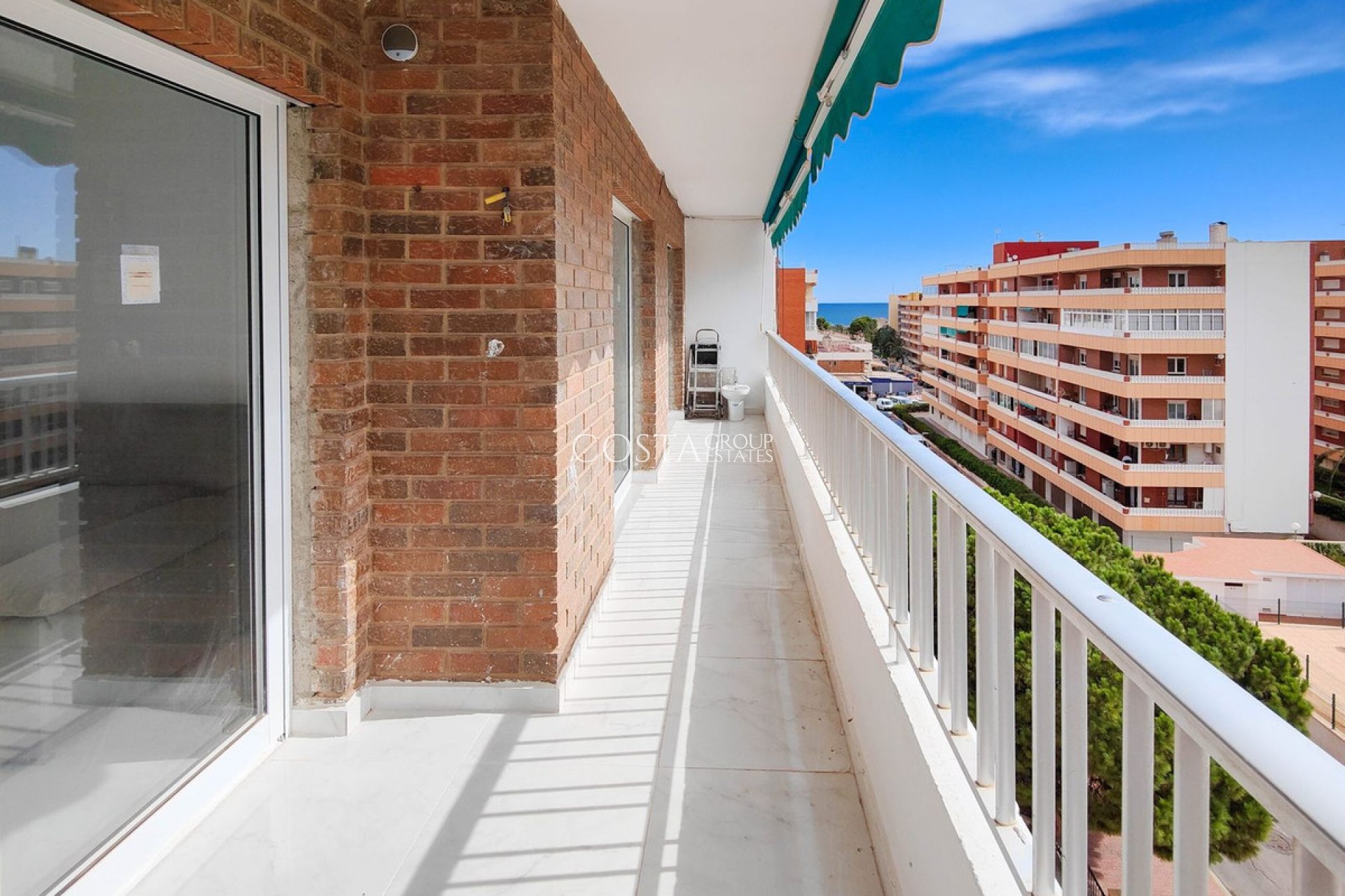 Odsprzedaż - Apartments -
Orihuela - Punta Prima