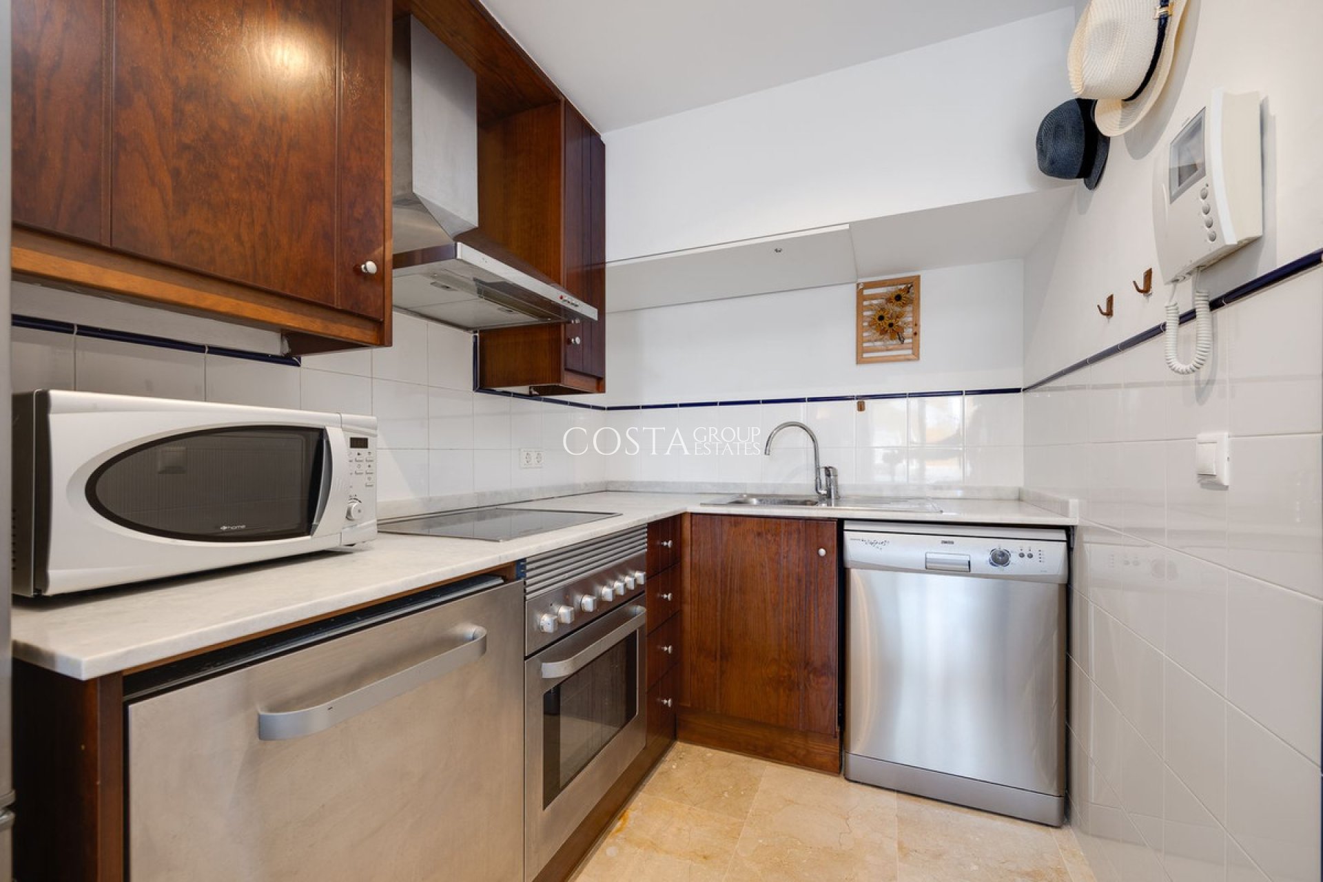 Odsprzedaż - Apartments -
Orihuela - Punta Prima