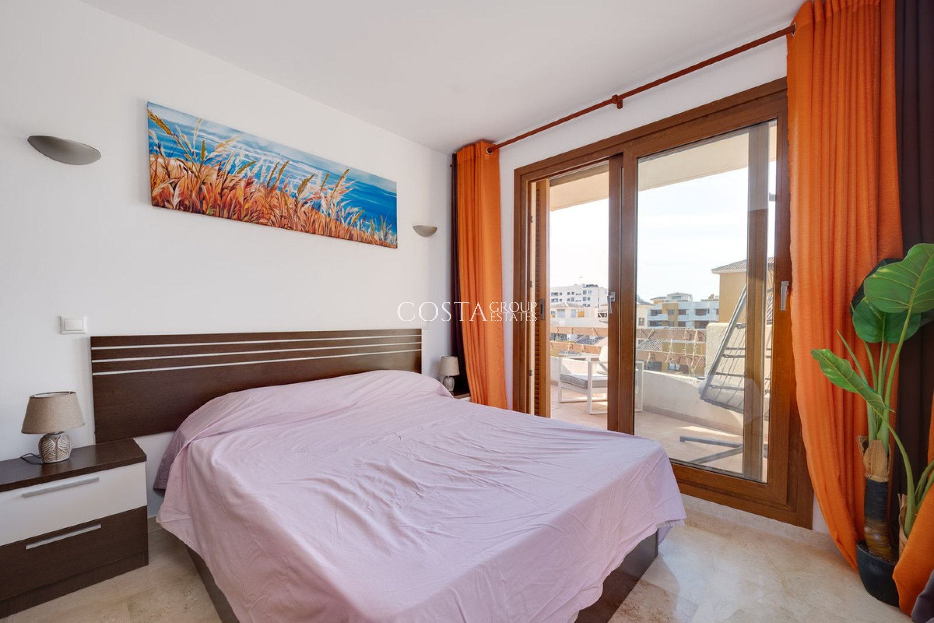 Odsprzedaż - Apartments -
Orihuela - Punta Prima