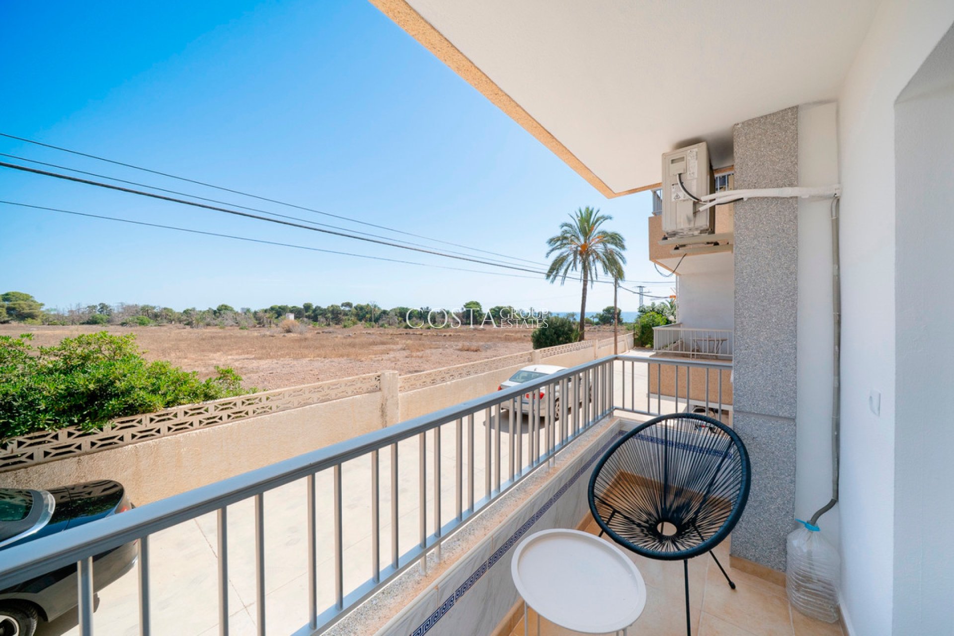 Odsprzedaż - Apartments -
Orihuela - Punta Prima