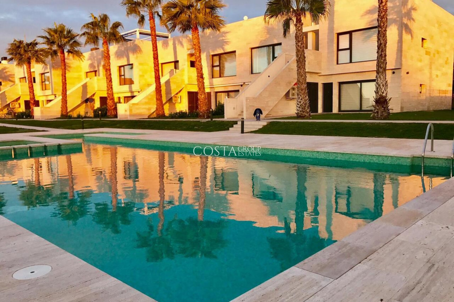 Odsprzedaż - Apartments -
Pilar de la Horadada - Pilar de la Horadada Centro