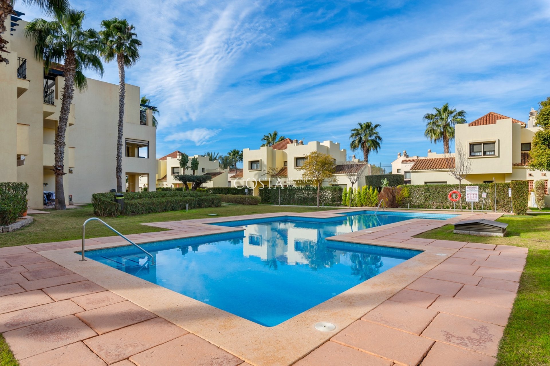 Odsprzedaż - Apartments -
Roda Golf