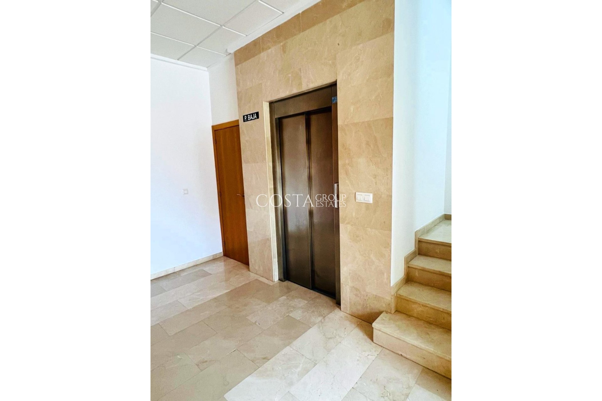 Odsprzedaż - Apartments -
Teulada - Moraira