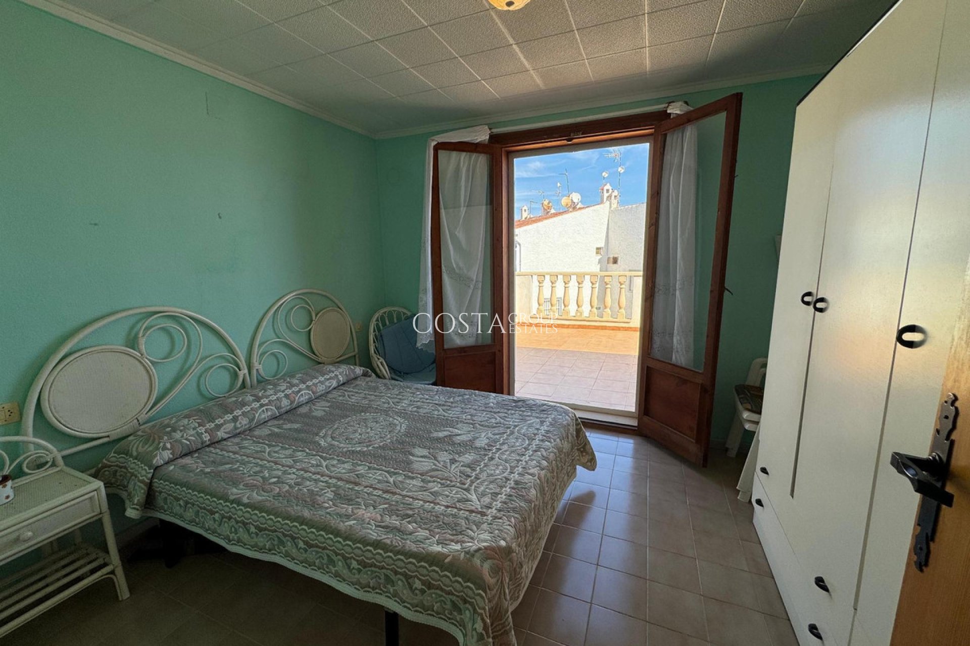Odsprzedaż - Apartments -
Torrevieja - La Mata