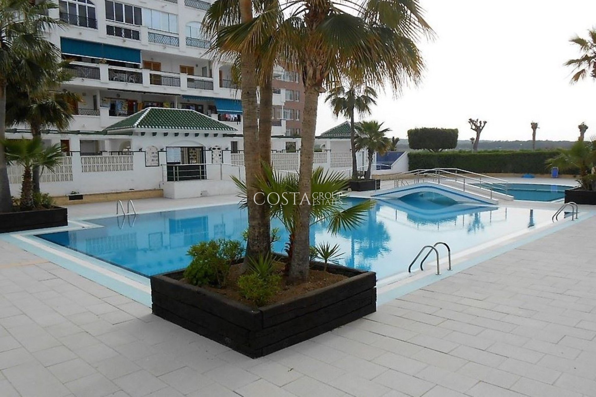 Odsprzedaż - Apartments -
Torrevieja - La Mata