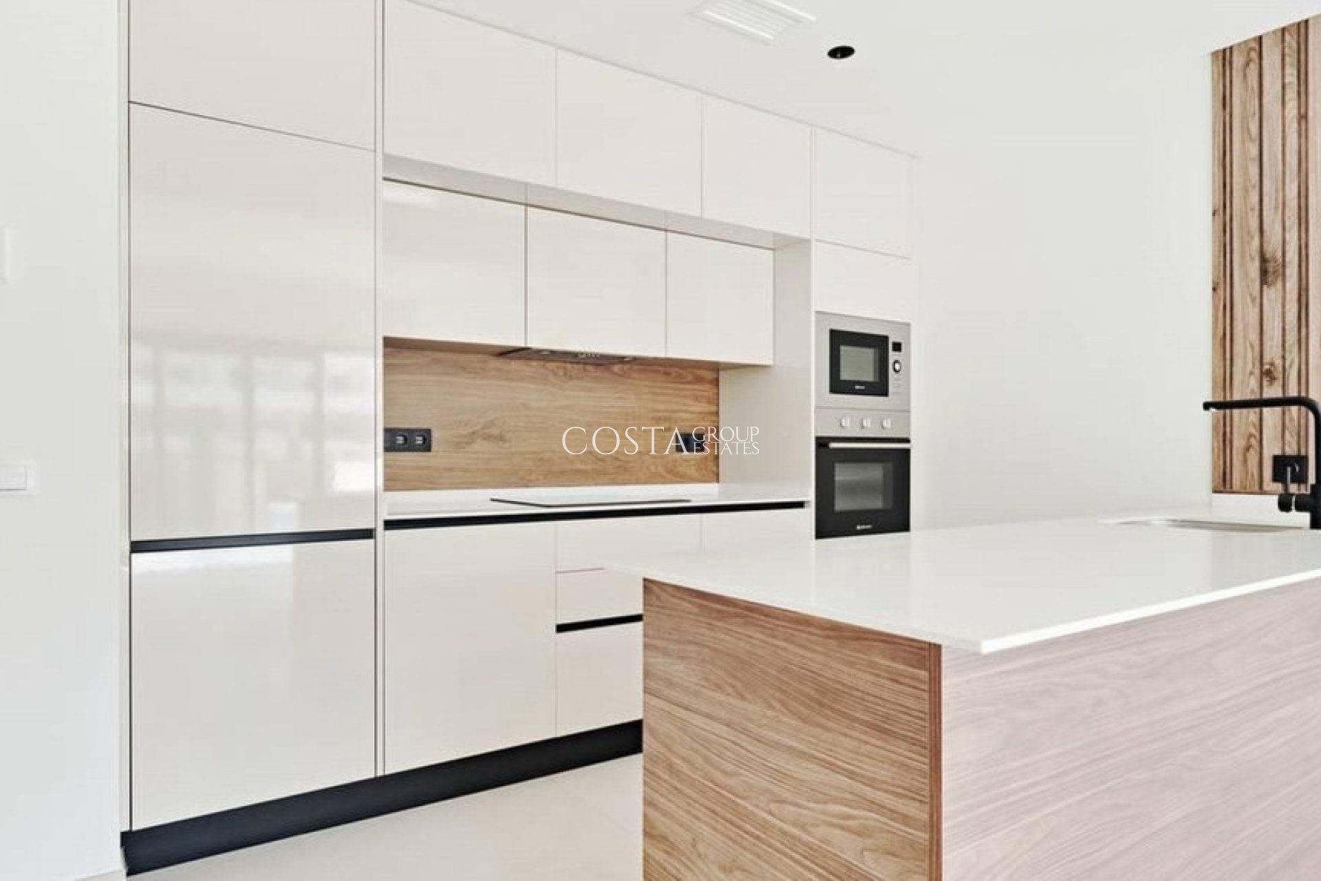 Odsprzedaż - Apartments -
Torrevieja - La Veleta