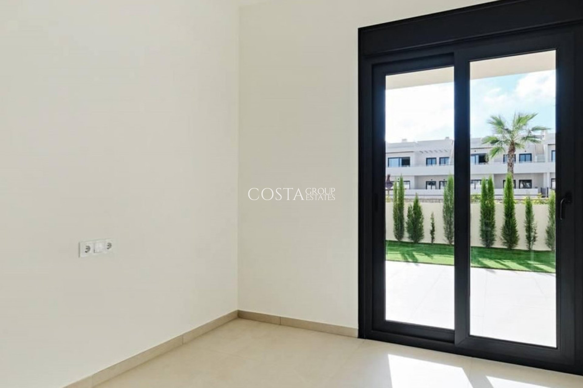 Odsprzedaż - Apartments -
Torrevieja - La Veleta