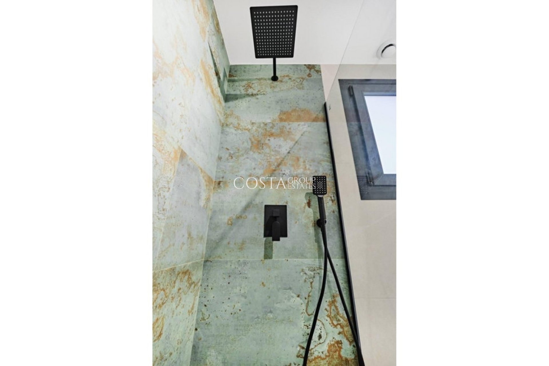 Odsprzedaż - Apartments -
Torrevieja - La Veleta