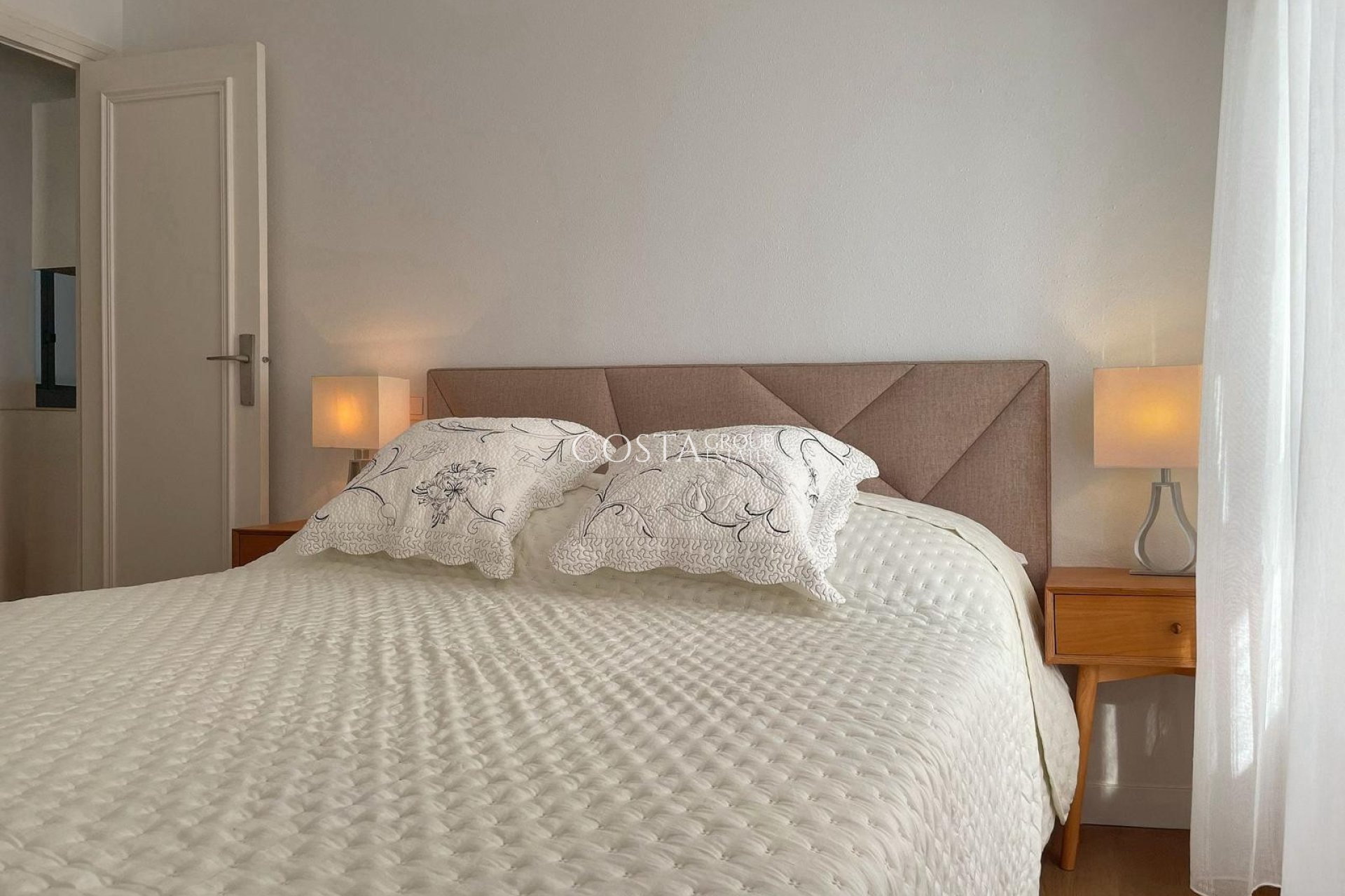 Odsprzedaż - Apartments -
Torrevieja - Playa del Cura