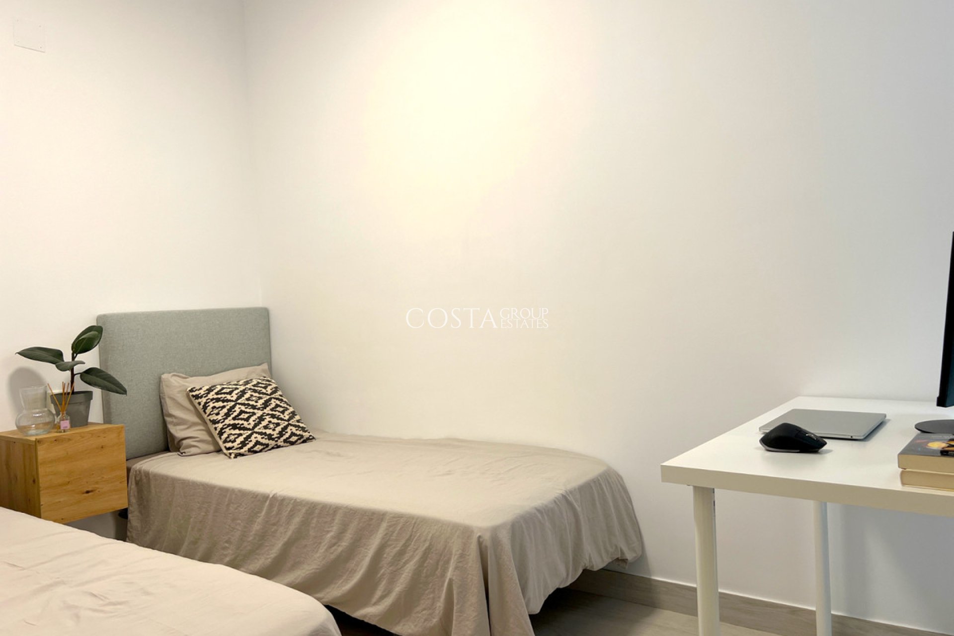 Odsprzedaż - Apartments -
Torrevieja - Playa del Cura