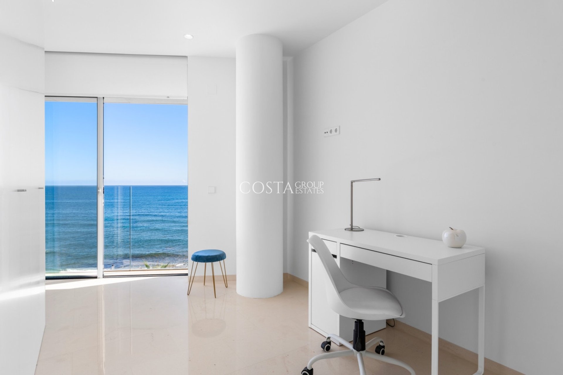 Odsprzedaż - Apartments -
Torrevieja - Playa del Cura