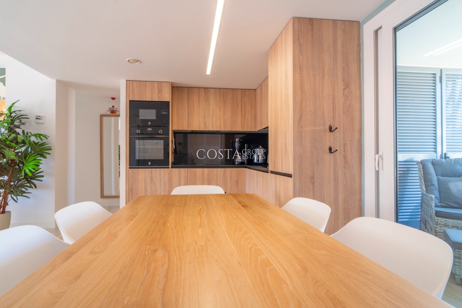 Odsprzedaż - Apartments -
Torrevieja - Punta Prima