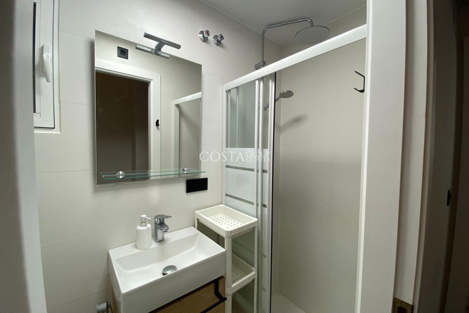 Odsprzedaż - Apartments -
Torrevieja - Torrevieja Centro
