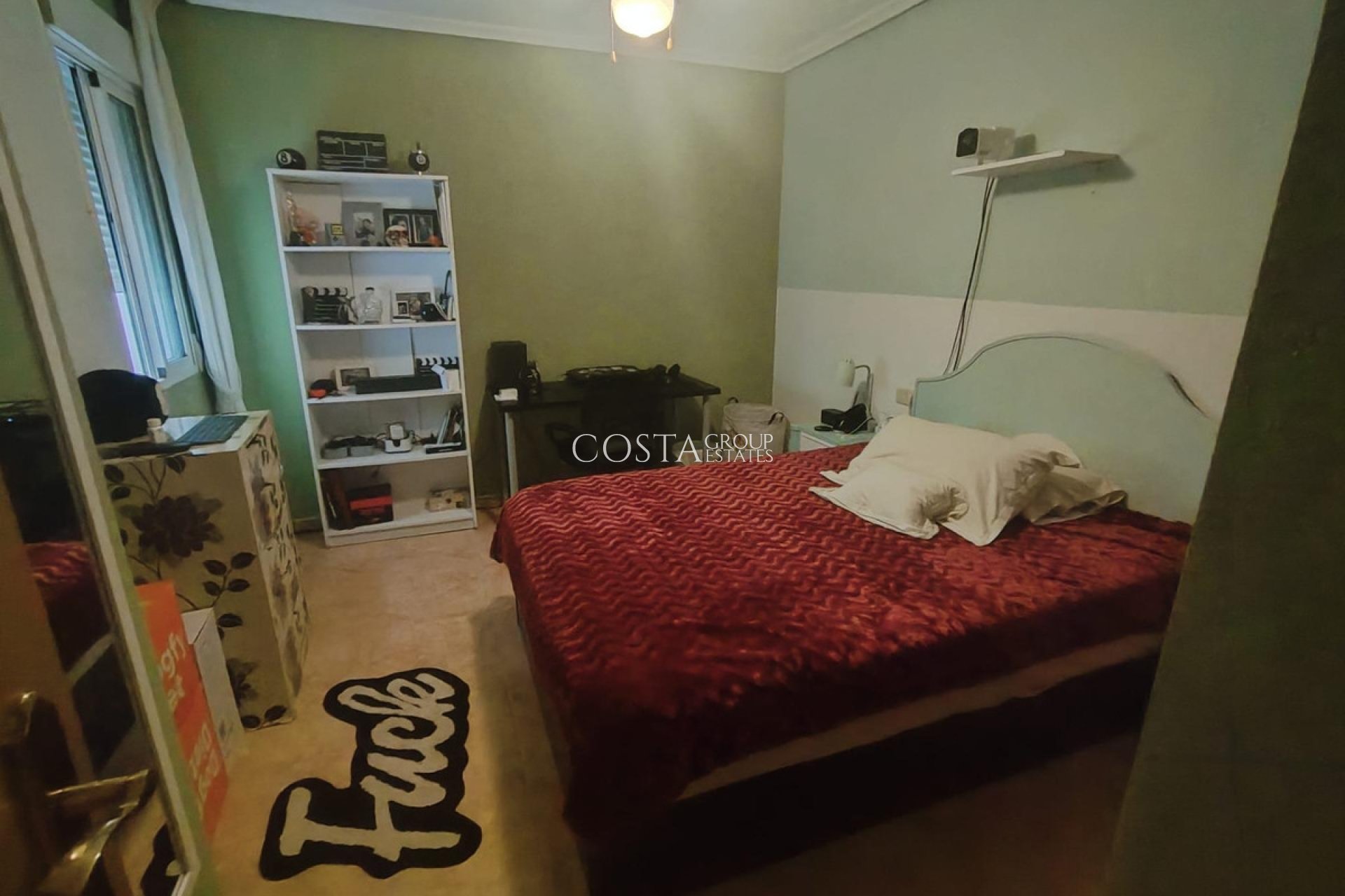 Odsprzedaż - Apartments -
Torrevieja - Torrevieja Centro